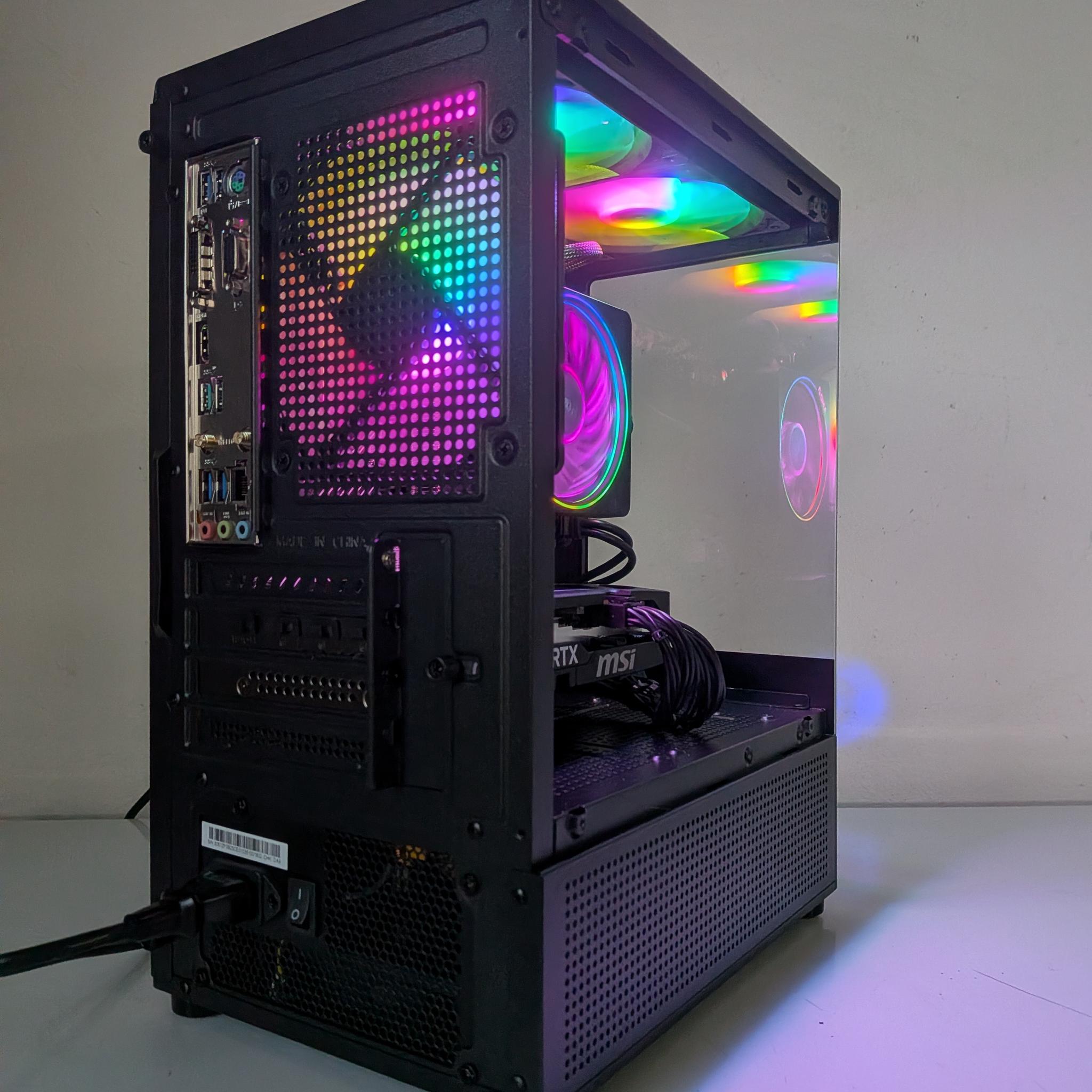 Gaming PC / Ryzen 5 5500 / RTX 5050 / 16 GB DDR4 / Windows 11 Home