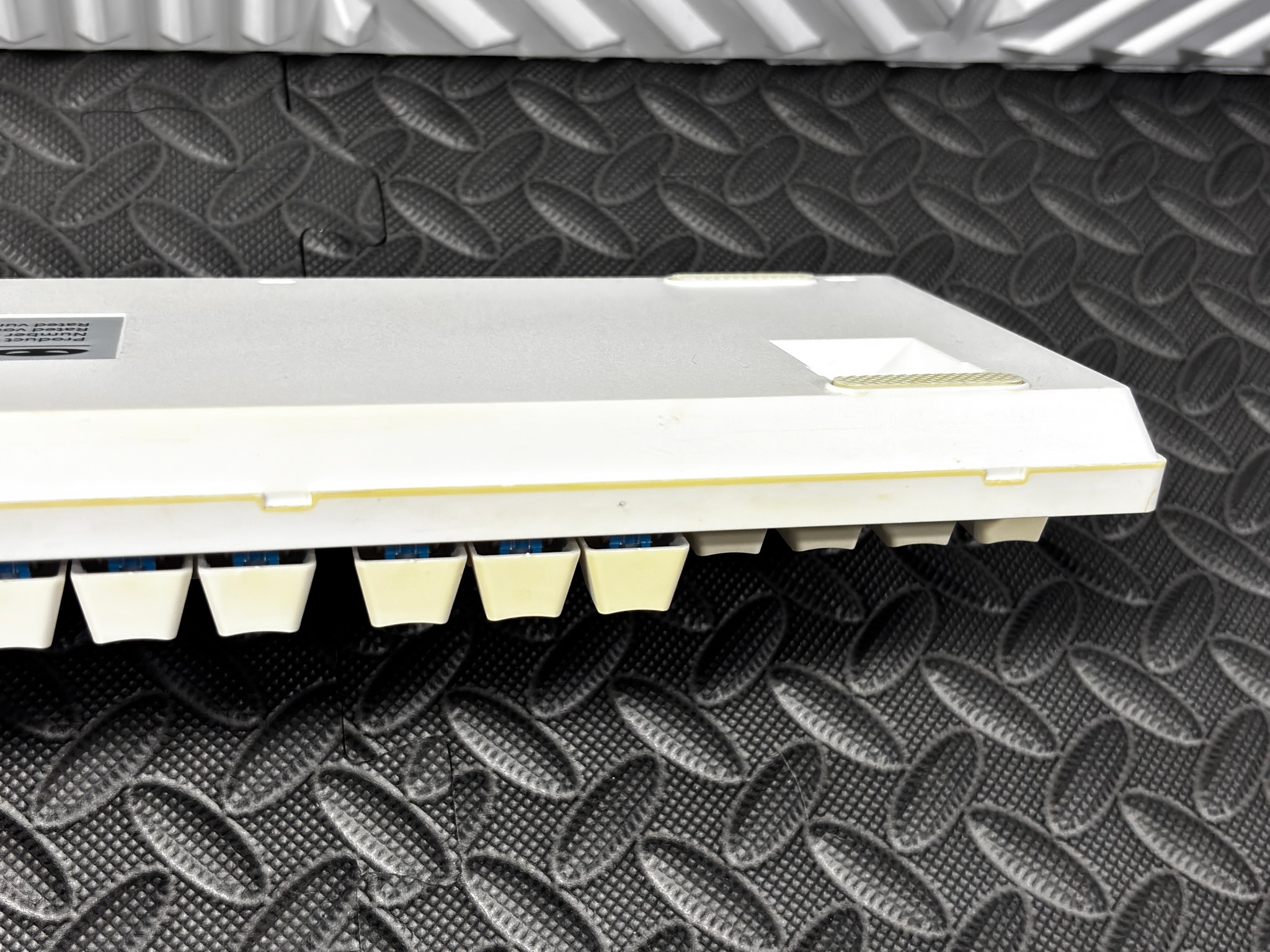 MageGee MK-Storm White Gaming Keyboard | Full Size USB | Tested Working