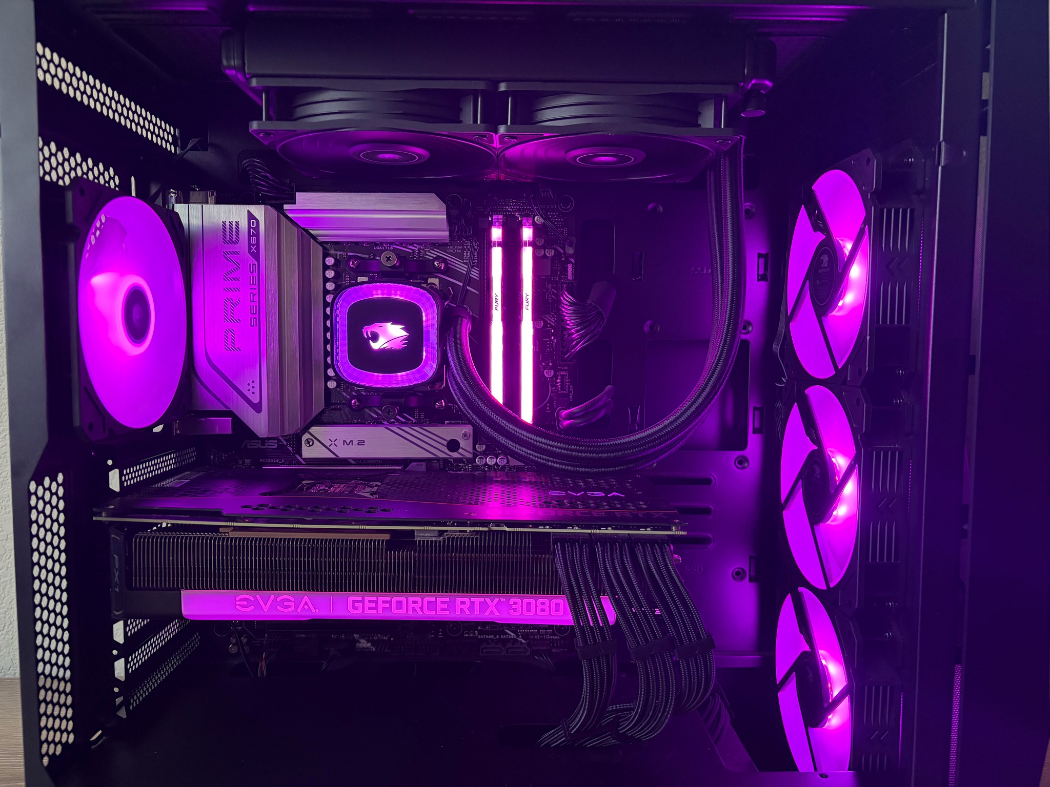 Ryzen 5 7600X / RTX 3080 / 32GB DDR5