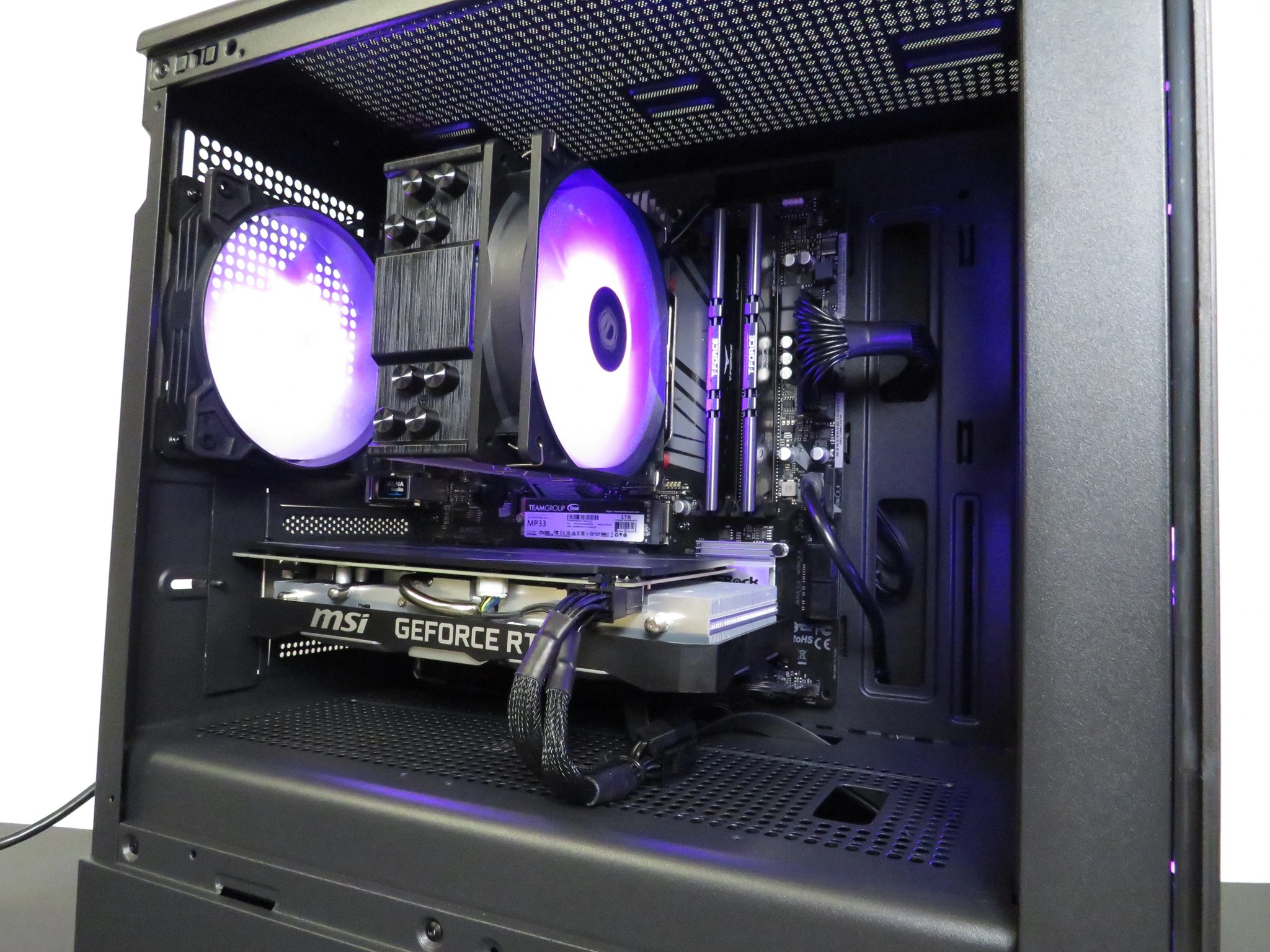 Mid-Range Gamer and Streamer: Ryzen 5 5600 + RTX 2060 SUPER + 1 TB NVME + 16 GB DDR4 RAM