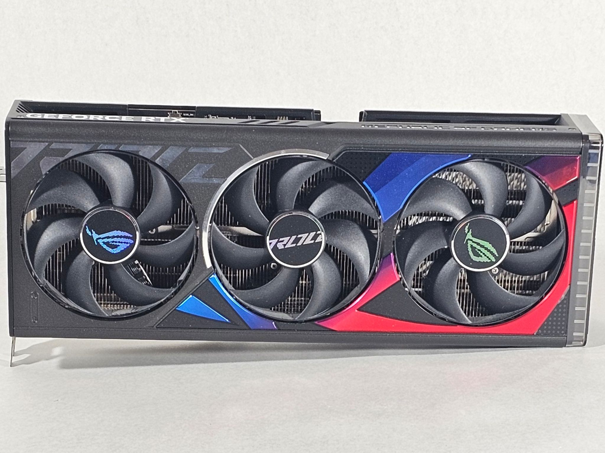 RTX 4080 ASUS ROG 16GB