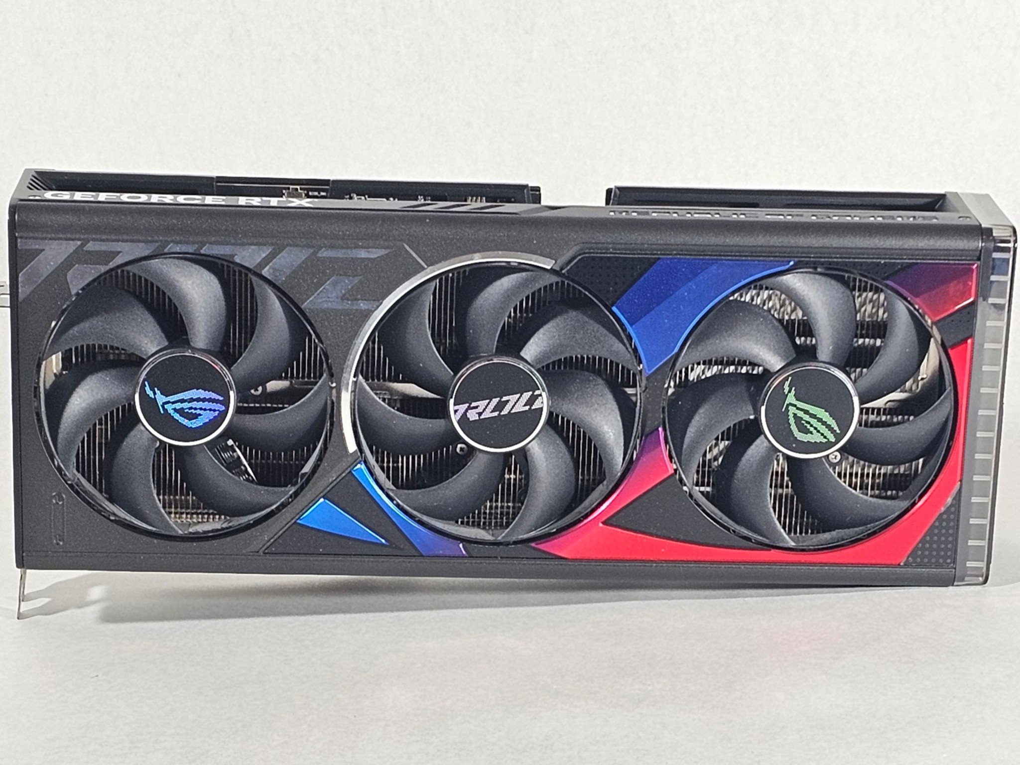 RTX 4080 ASUS ROG 16GB