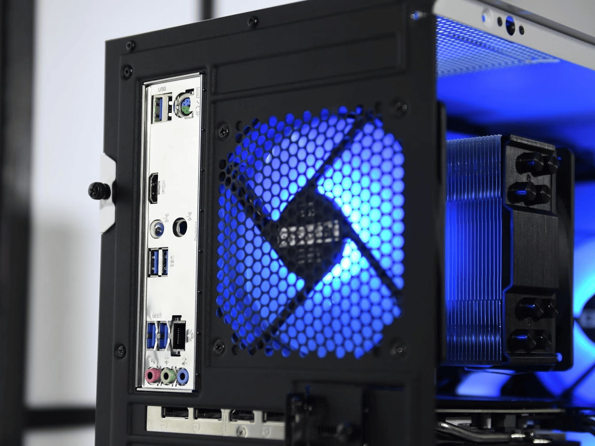 ◻️◼️ AMD Ryzen 5 3600 // MSI Ventus 2X RTX 2060 6GB // Vulcan Z 16GB 3200MHz | Mid-Range Gaming PC