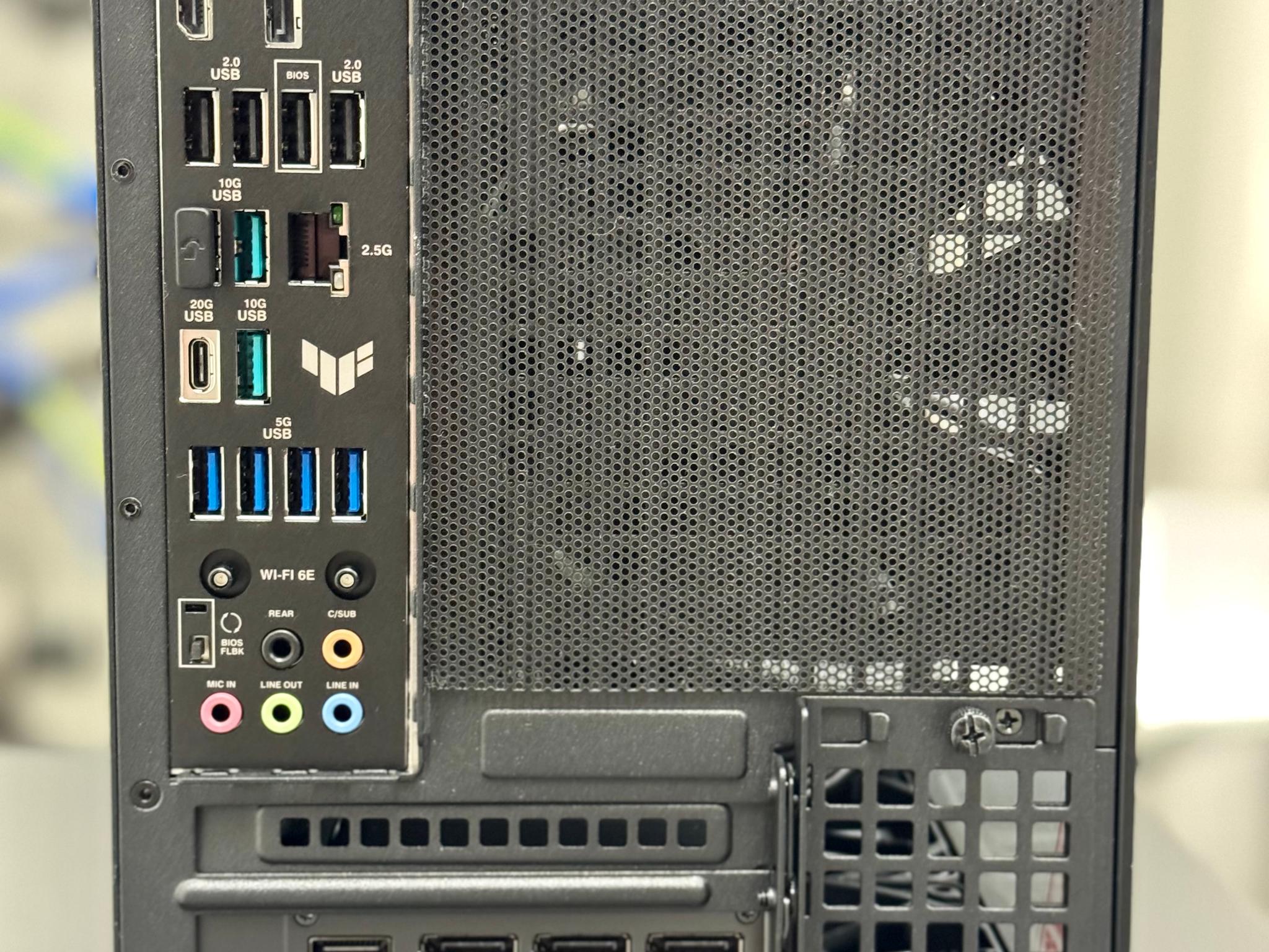 Gaming PC NVIDIA RTX 5070 FOUNDERS EDITION, RYZEN 9600X, 32GB RAM, 2TB Gen 5 SSD