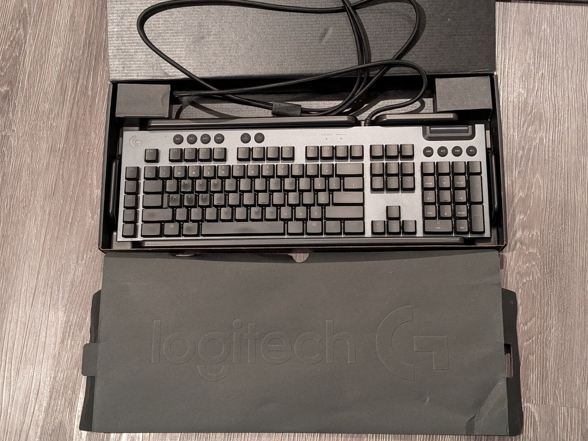Logitech G815 LIGHTSYNC RGB Mechanical Gaming Keyboard
