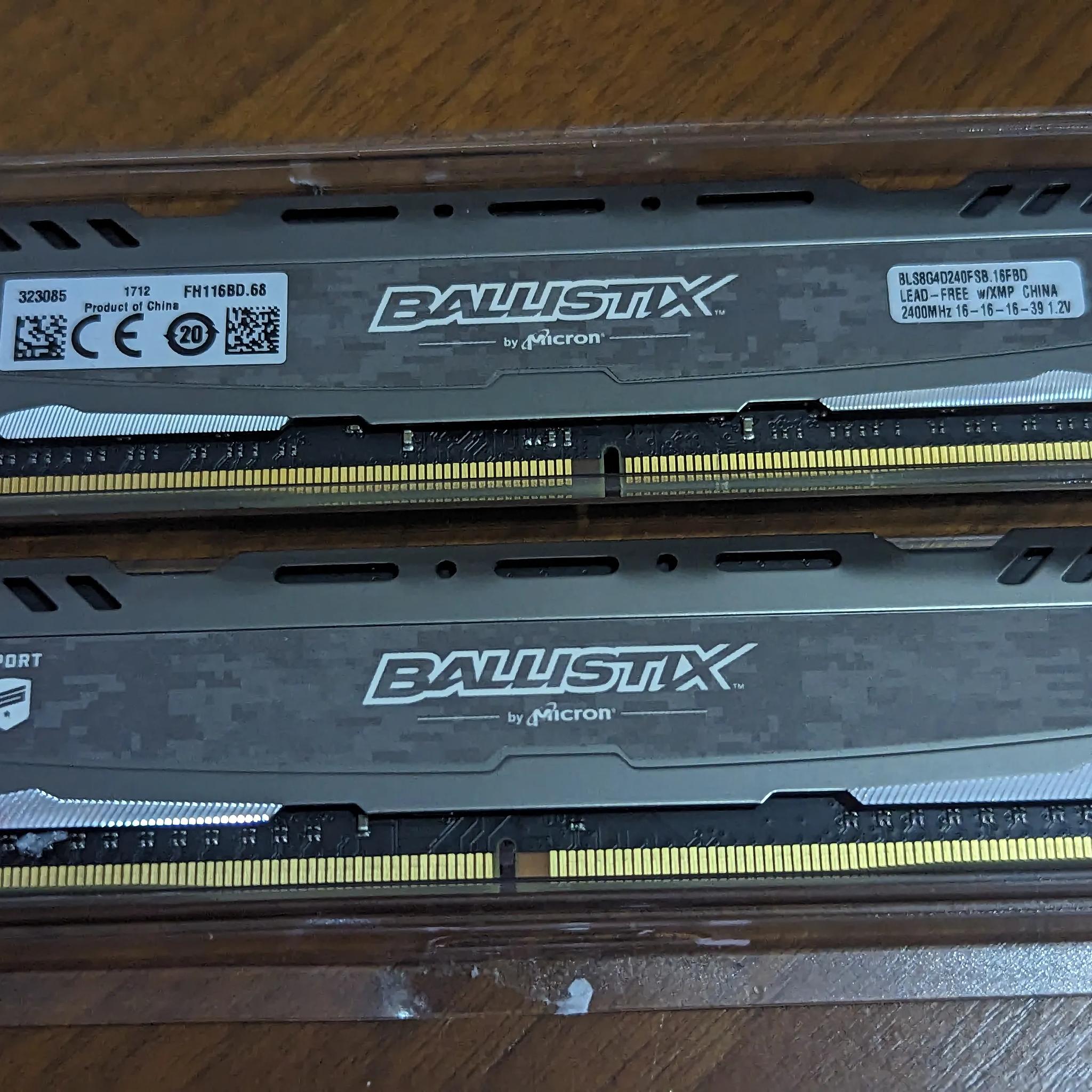 Ballistix Sport LT 16GB (2 x 8GB) DDR4 2400 (PC4 19200) Memory