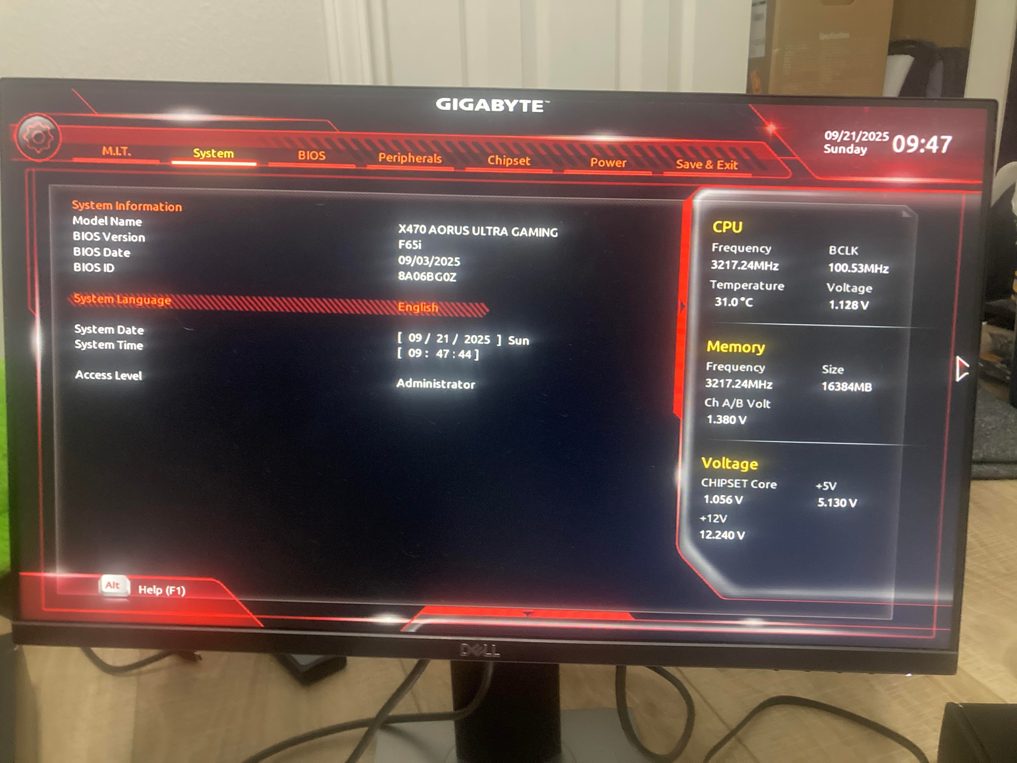 GigaByte X470 Aorus Ultra Gaming Motherboard + AMD Ryzen 3 2200GE CPU + 16GB 3200MHz DDR4 RAM