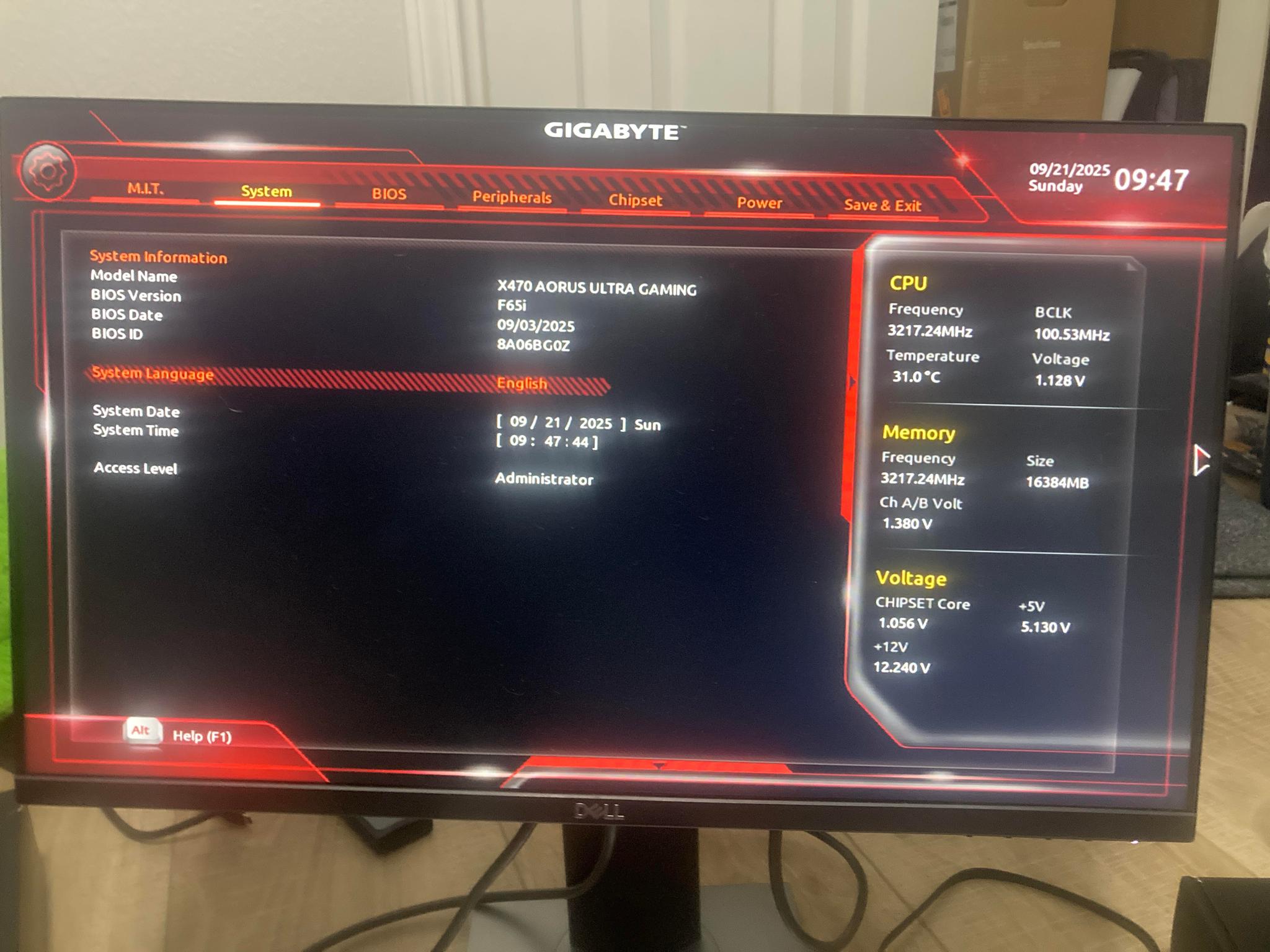 GigaByte X470 Aorus Ultra Gaming Motherboard + AMD Ryzen 3 2200GE CPU + 16GB 3200MHz DDR4 RAM