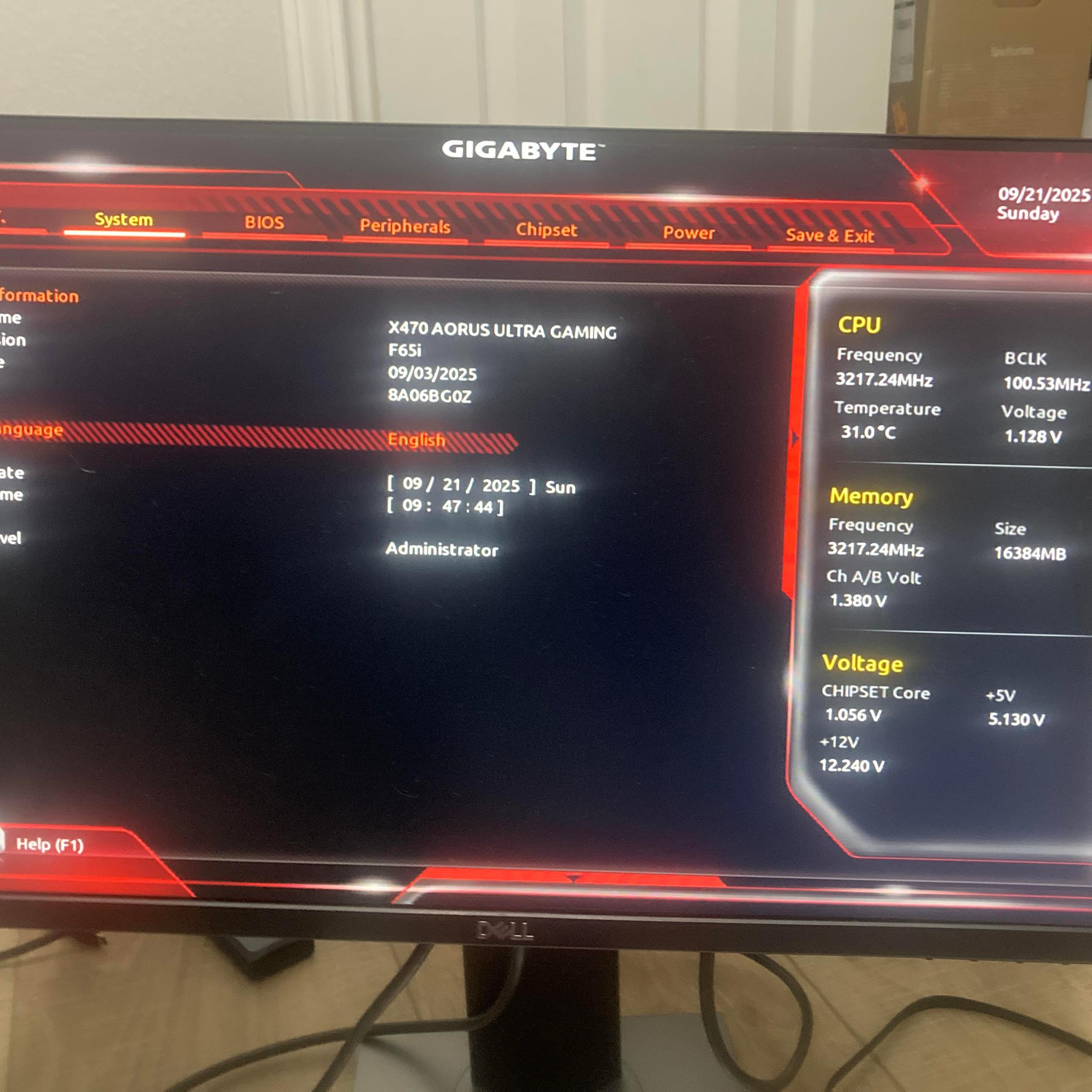 GigaByte X470 Aorus Ultra Gaming Motherboard + AMD Ryzen 3 2200GE CPU + 16GB 3200MHz DDR4 RAM