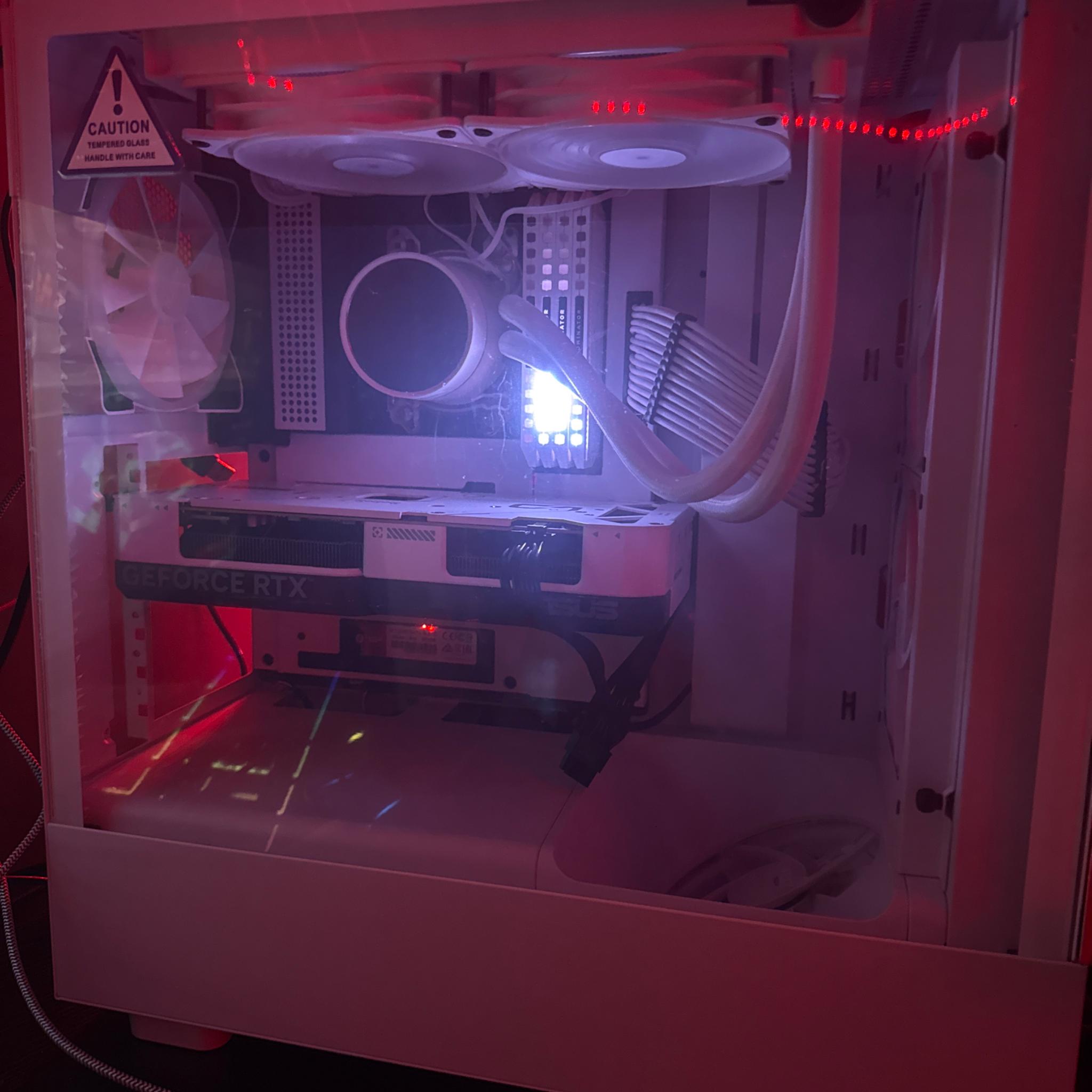 👑 HIGH PERFORMANCE 1080p > 1440p ALL WHITE GAMING PC - ASUS DUAL 4070 12GB