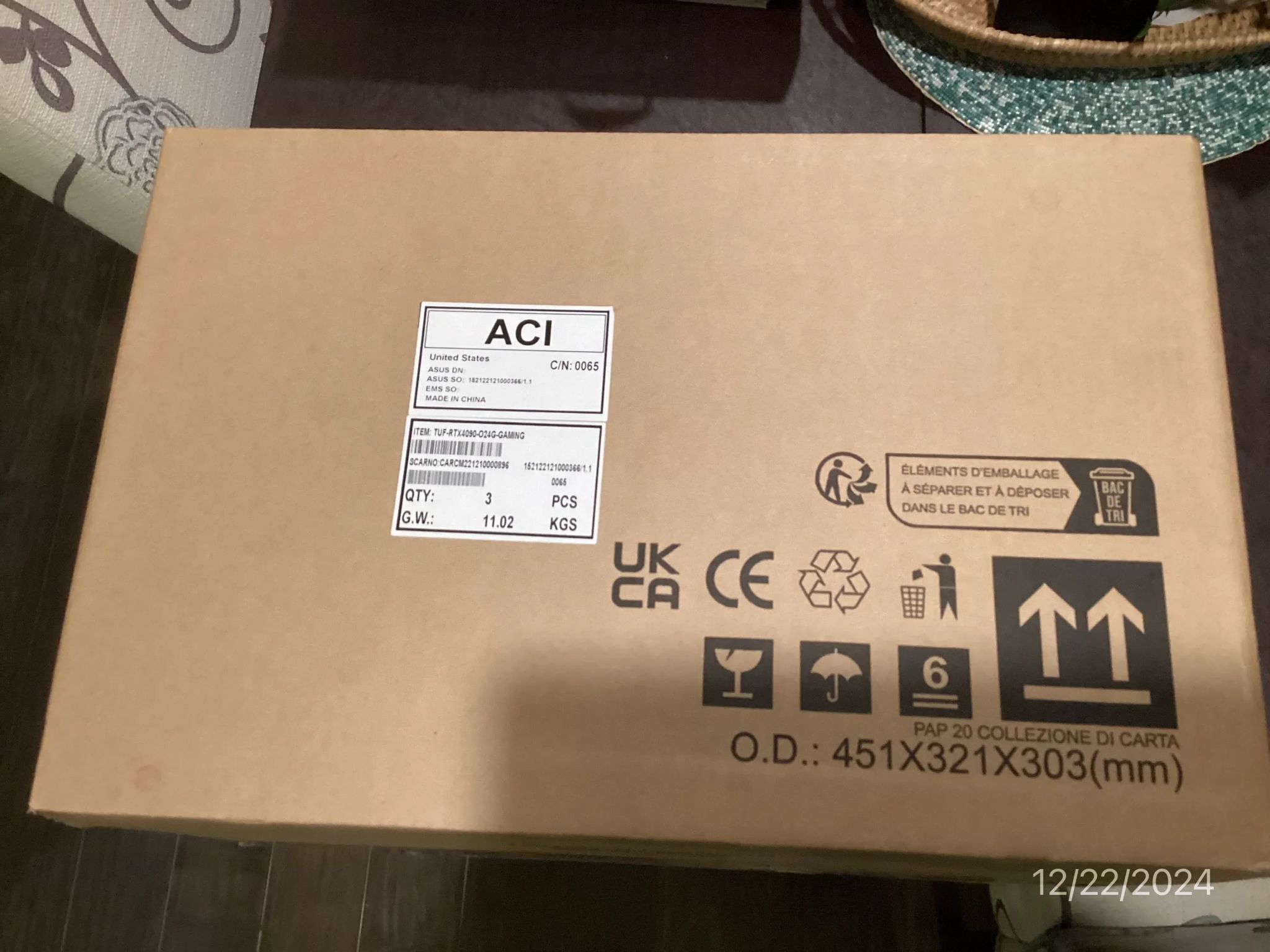 + New + ASUS TUF Gaming GeForce RTX 4090 OC Edition PCIe 4.0 24GB GDDR6X HDMI 2.1a DisplayPort 1.4a