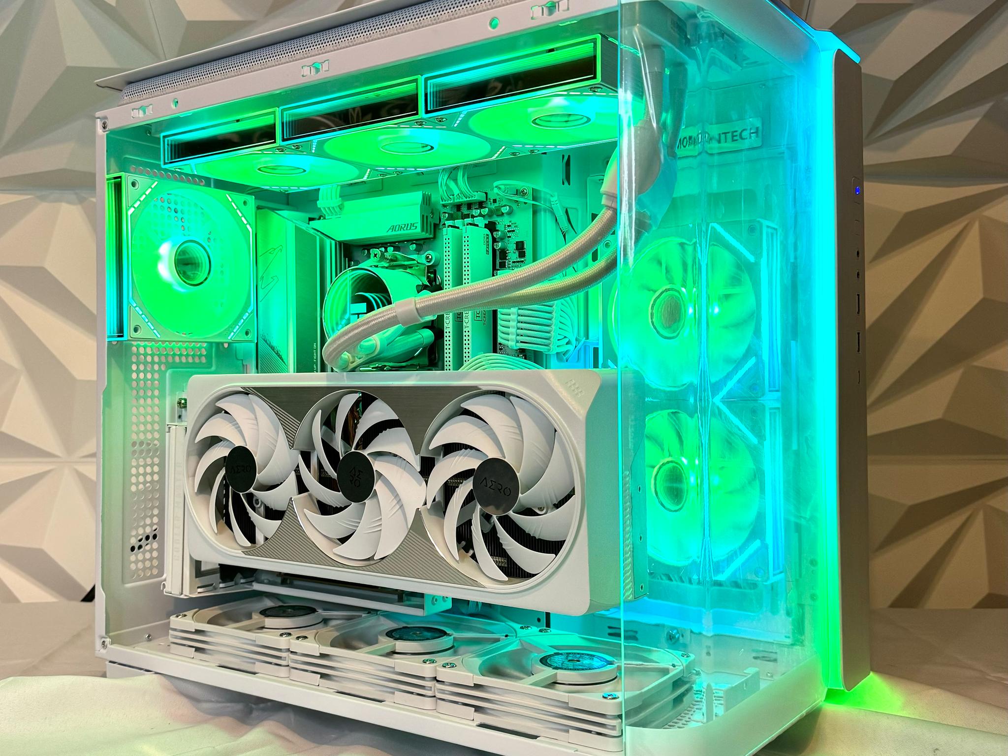Clearance"Snow Bunny" Ryzen 7 7800X3d, 4080 super, 64gb ddr5, 2tb nvme and 4TB HDD