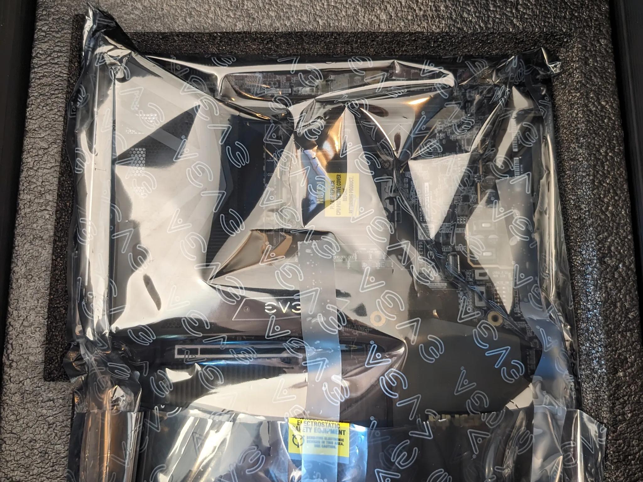 EVGA Z790 DARK K|NGP|N Motherboard - Used/Like New