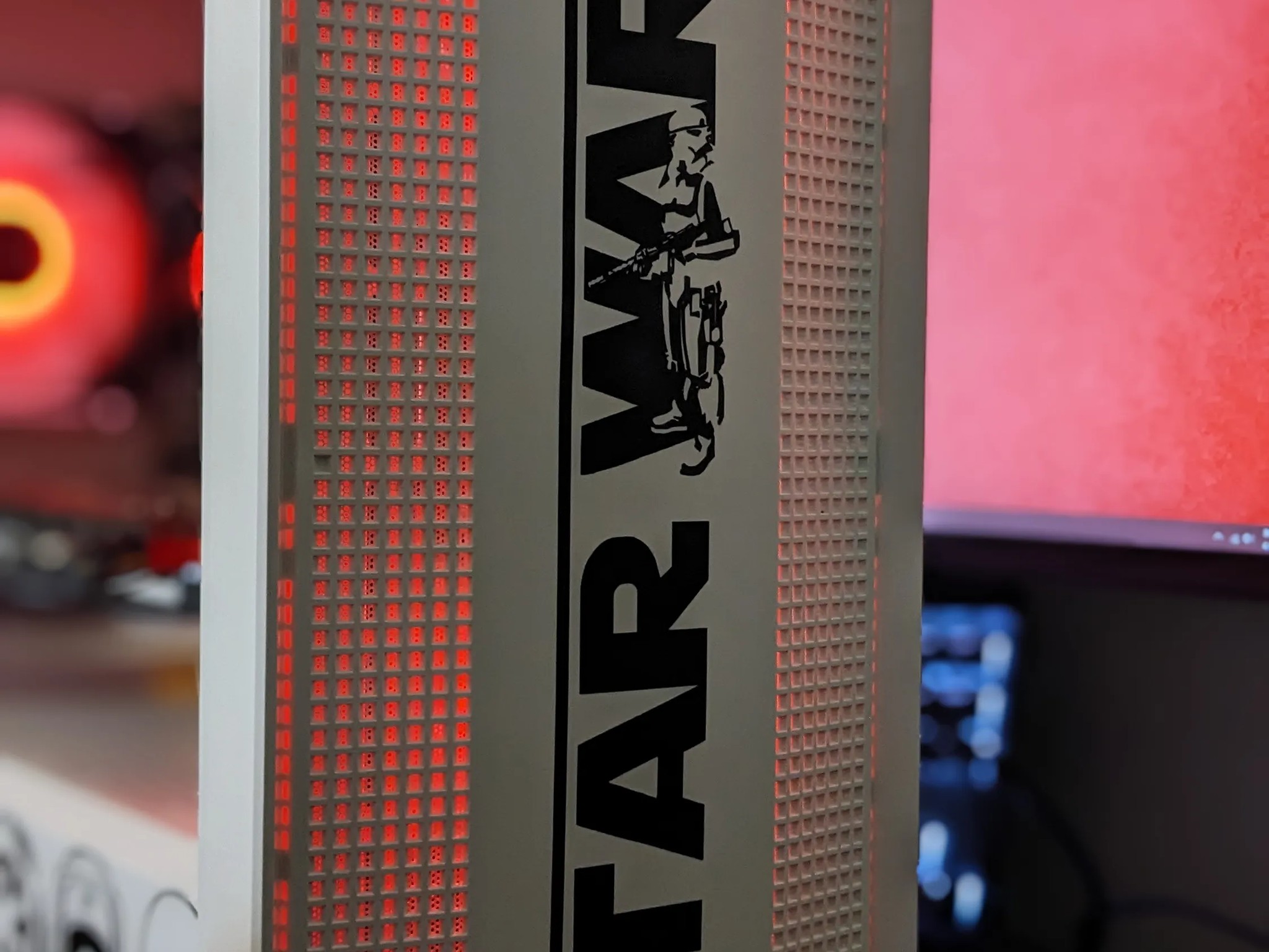 Stormtrooper - i7, GTX 1070 8gb GPU, 16gb ram, 1tb SSD, BT, WiFi, ARGB Gaming PC