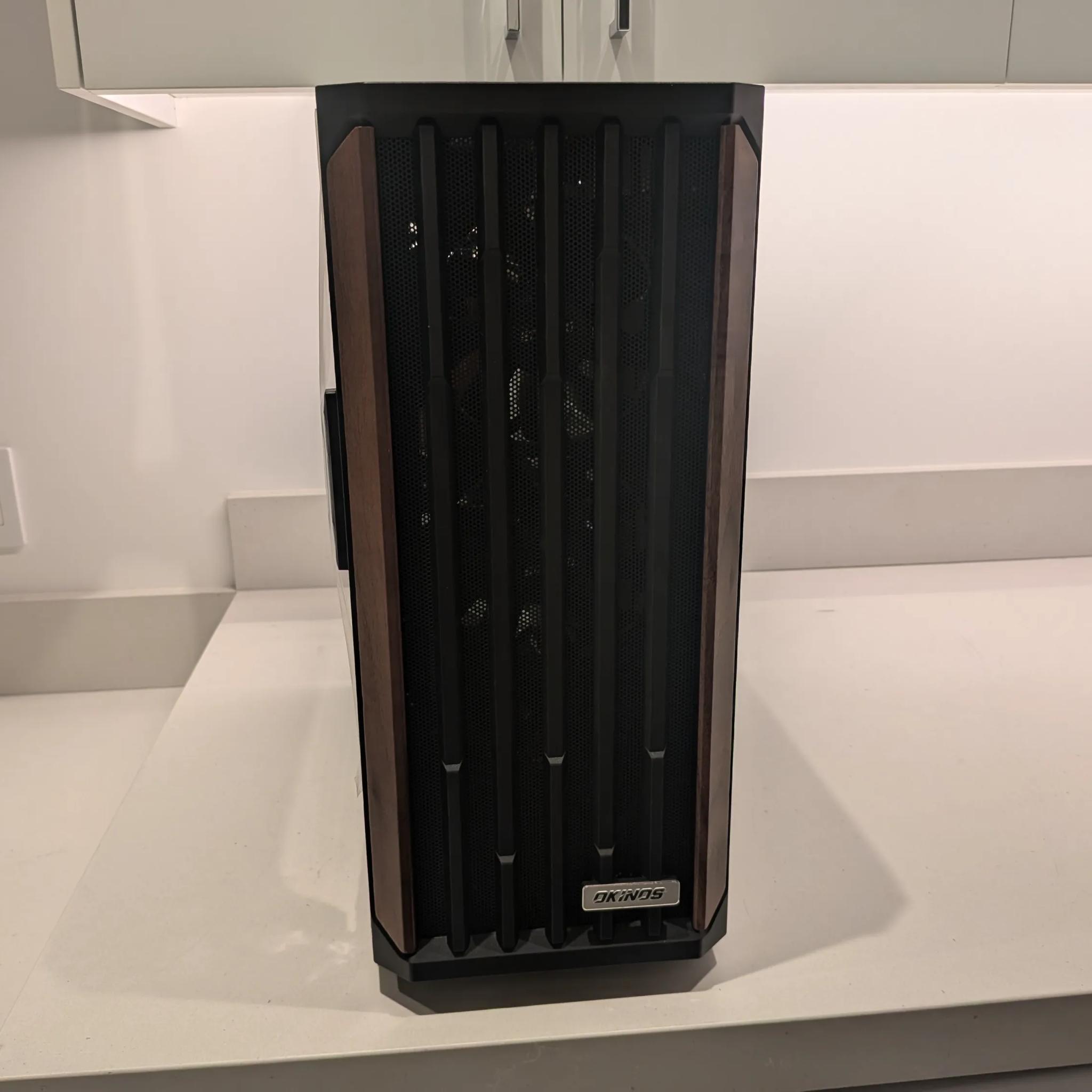 Walnut Wood & Noctua Gaming PC - AMD Ryzen 5 7500F, Radeon RX 7800XT, 32 GB DDR5, 2 TB SSD