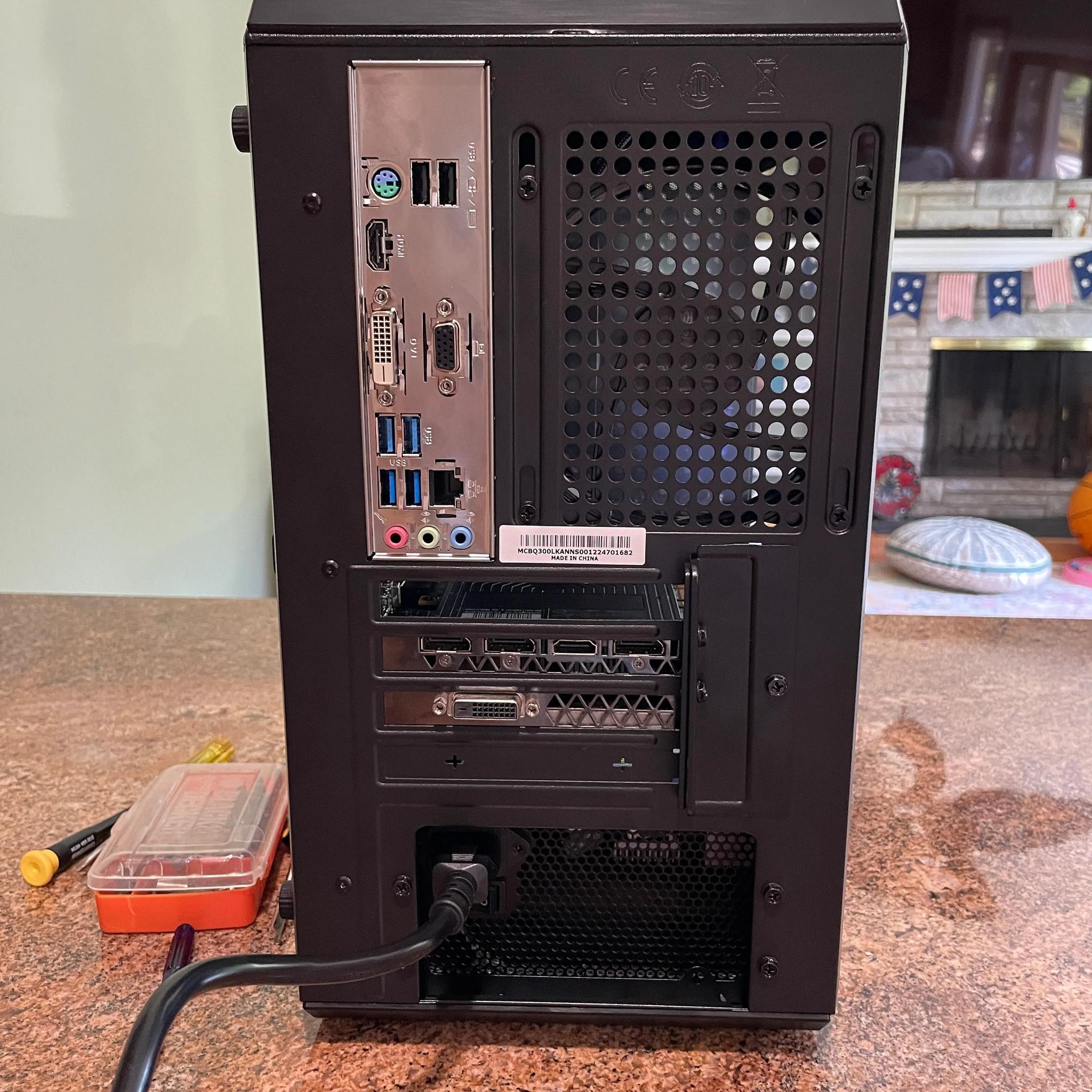 Funz Bx - GTX 1070 FE // Ryzen 5 3600 // 2TB M.2 SSD