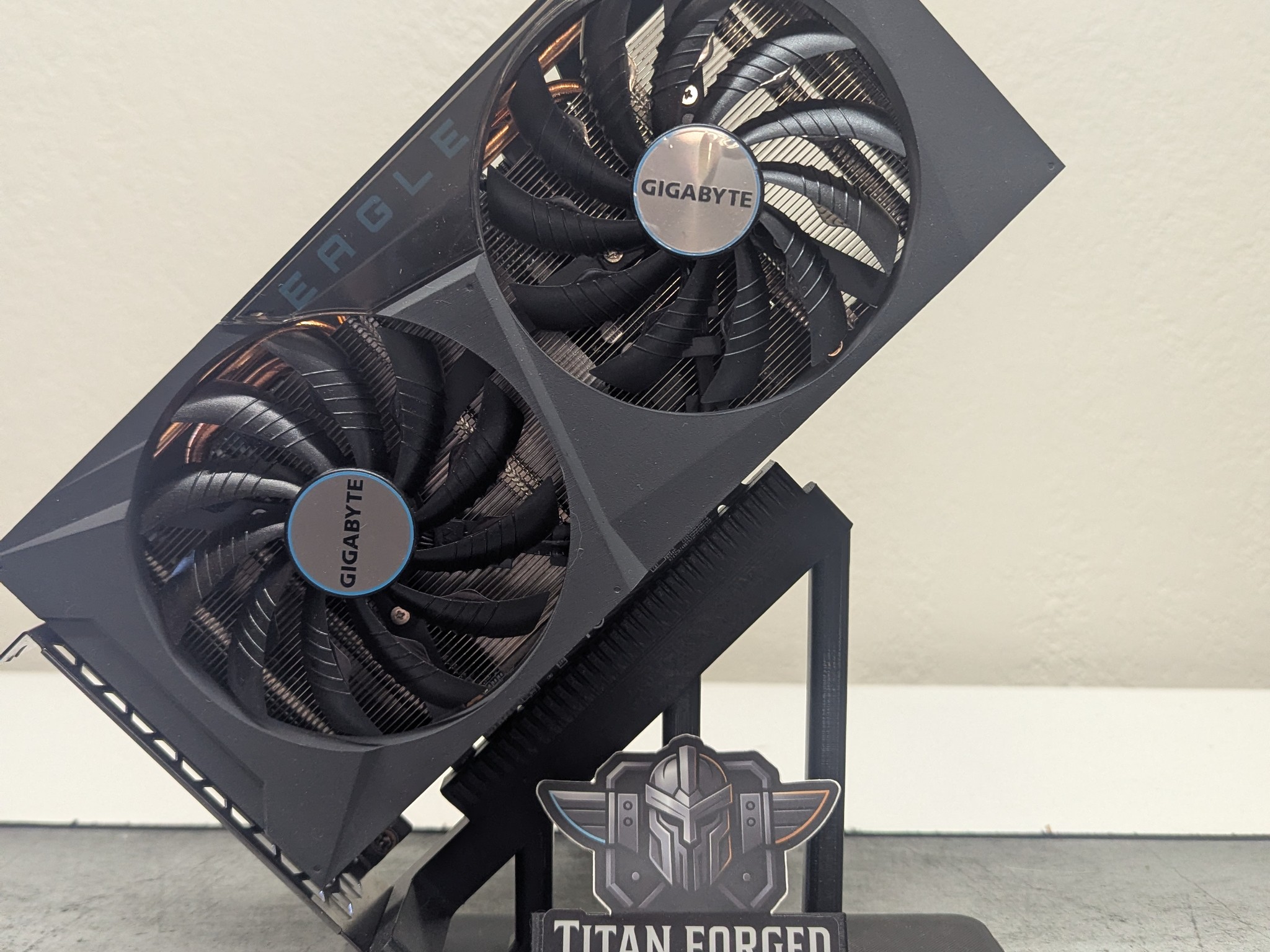 🛩️ RTX 3060 Ti 8GB | Gigabyte EAGLE GeForce RTX 3060 Ti Rev 2.0