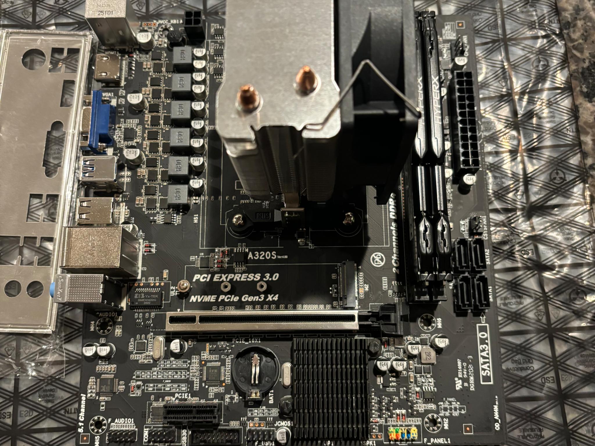 Wallet Warrior 🤩| A320 | R5 2600 | 16gb DDR4 | Static RGB Cooler