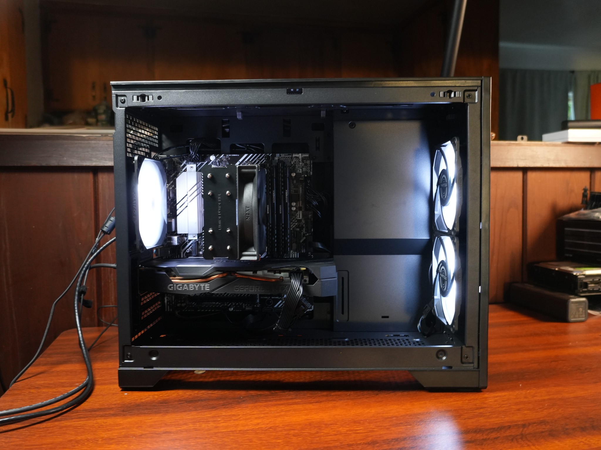 Dead-ND | RTX 2060 SUPER | I5 10400F | 16GB DDR4 | 500GB SSD | WINDOWS 11 PRO + WIFI & BT