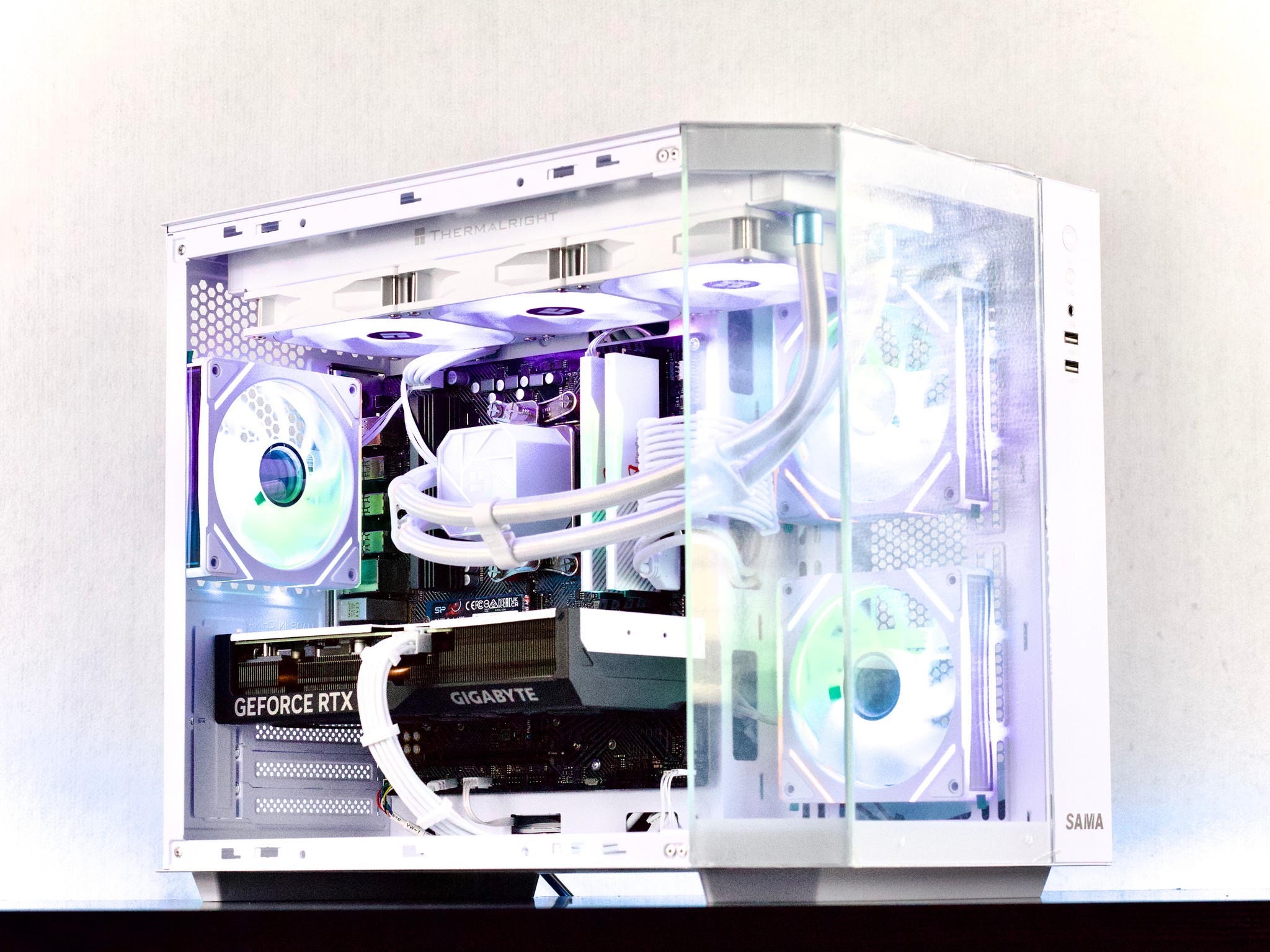 🐻‍❄️🌨️☃️ Gaming PC - RTX 4070 ❄️ Ryzen 5 7500F ❄️ 32GB DDR5 ❄️ 1TB NVMe SSD
