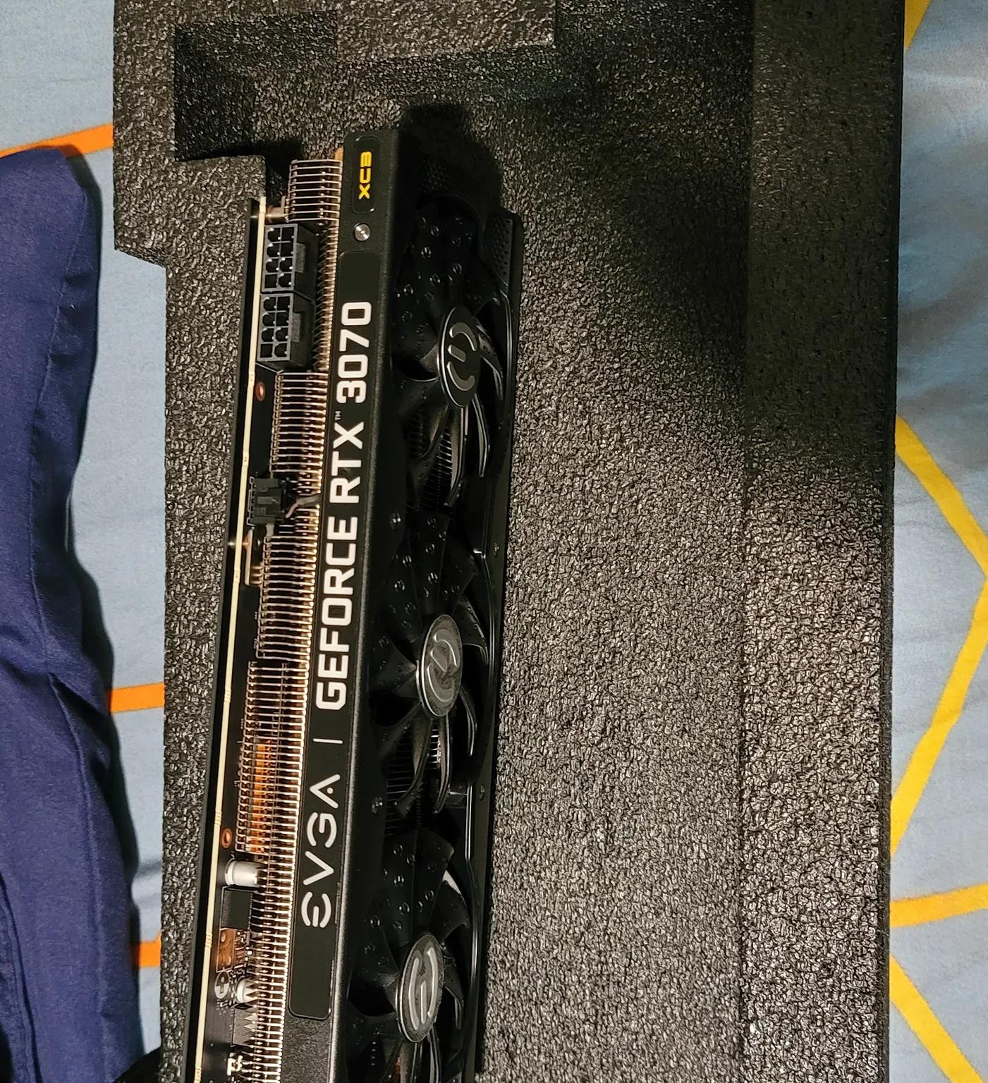 NVIDIA GeForce RTX 3070 - 8GB GDDR6 - EVGA XC3 BLACK