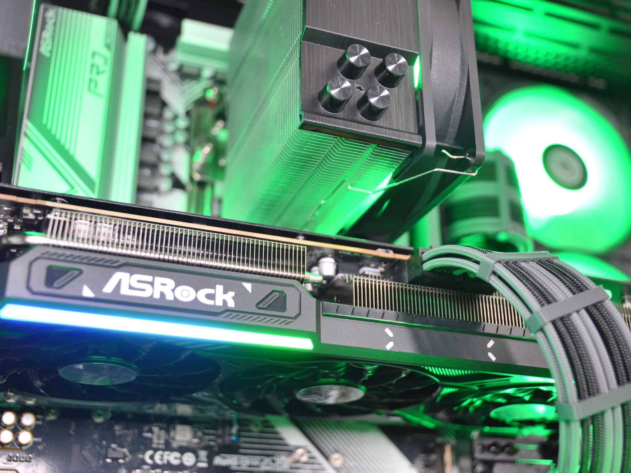 ⚫⚫ | RX 9070 16GB | RYZEN 7 7700X | 16 GB DDR5 RAM | 1TB NVME SSD | Royal Knight |
