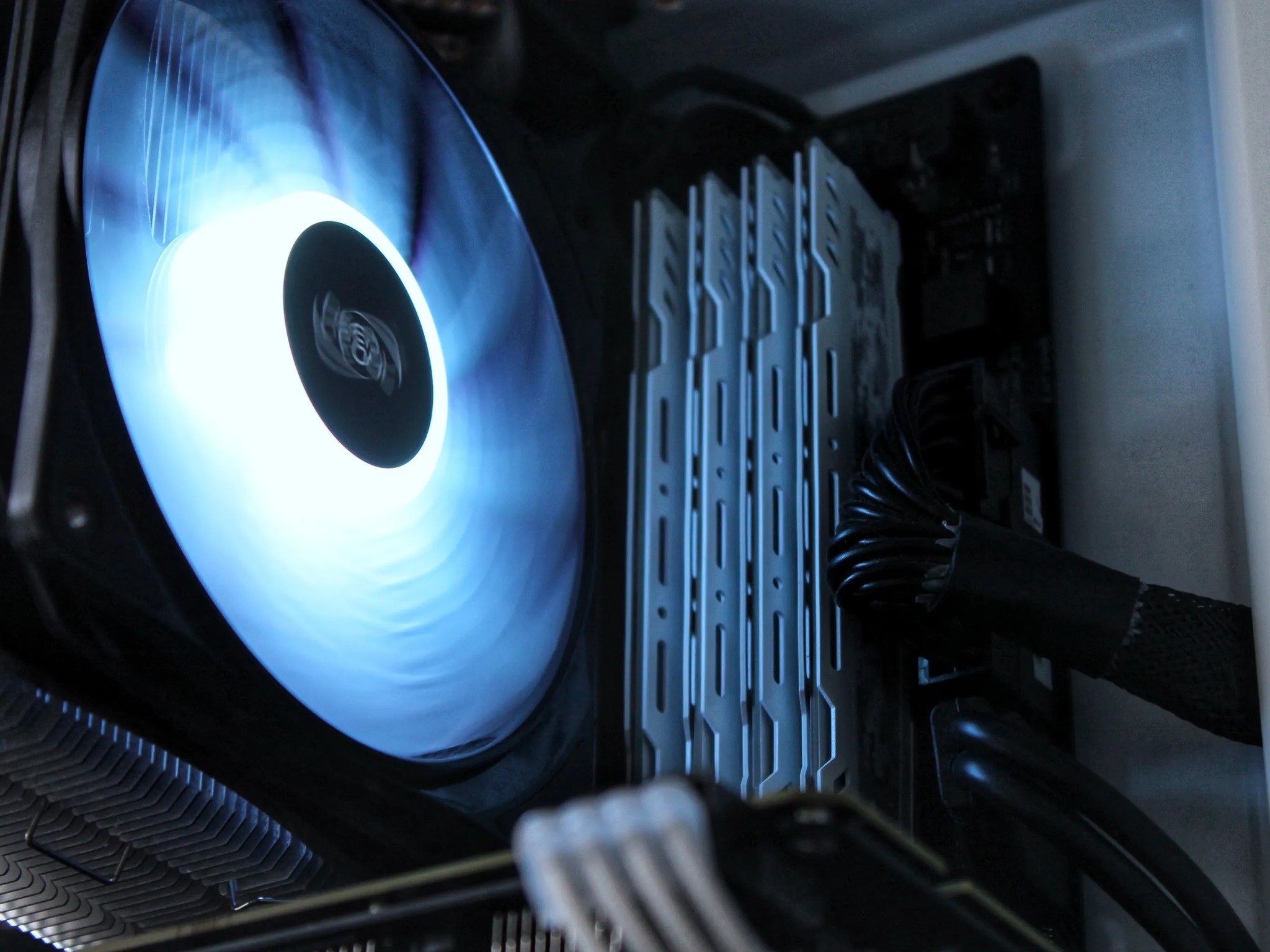 02︱Ryzen 5 2600, GTX 1070ti