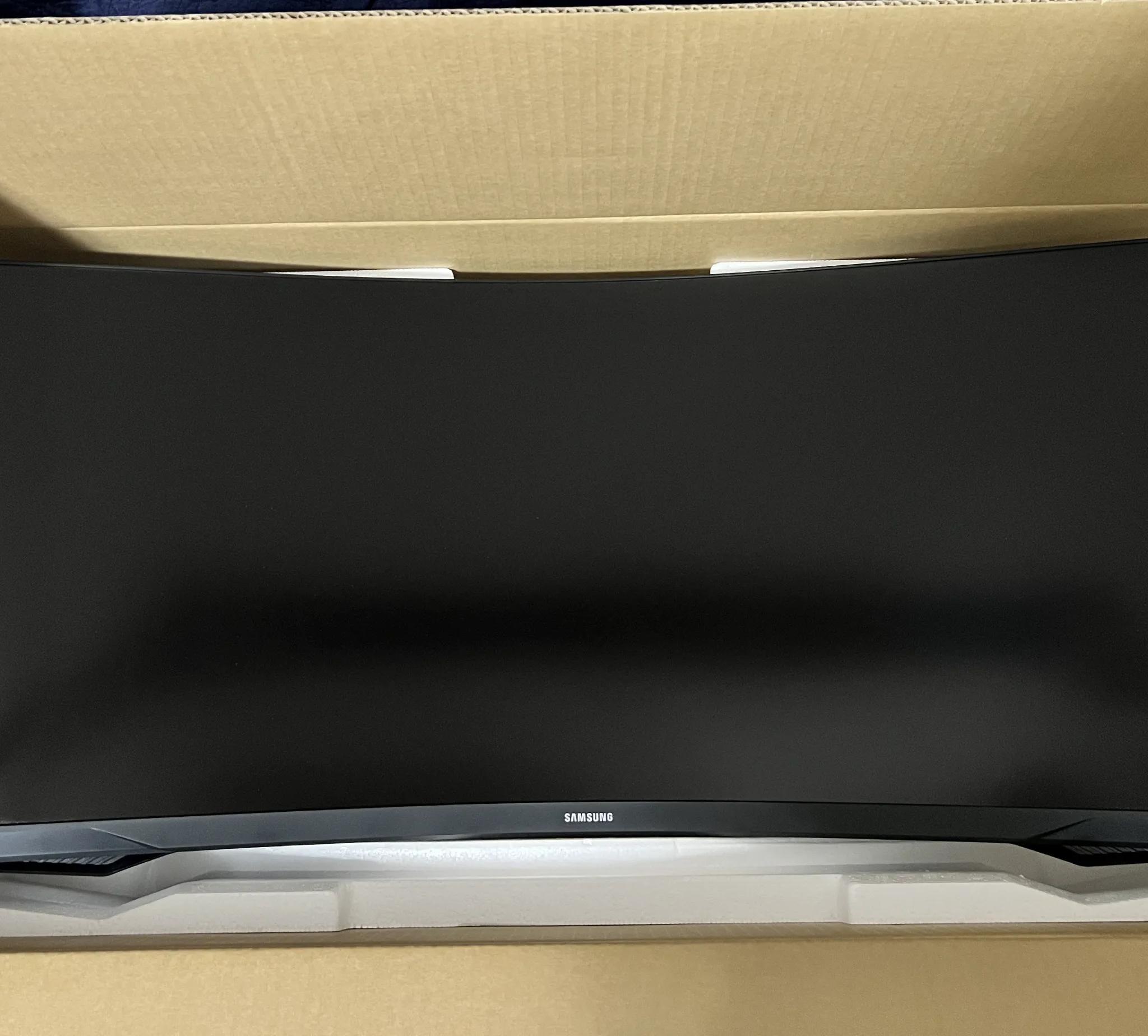 Samsung Odyssey G5 Curved Monitor