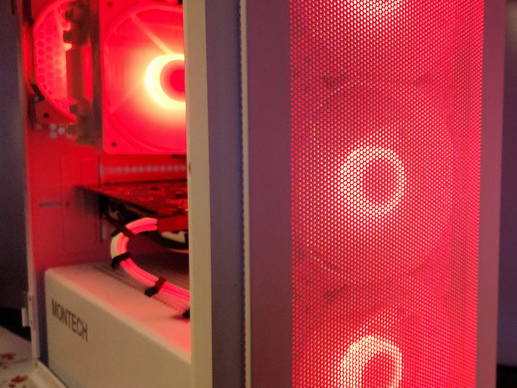 PRICE DROP!! Frosty Gaming Rig Ryzen 5/ 16GB / 1TB / RX 6600 8GB
