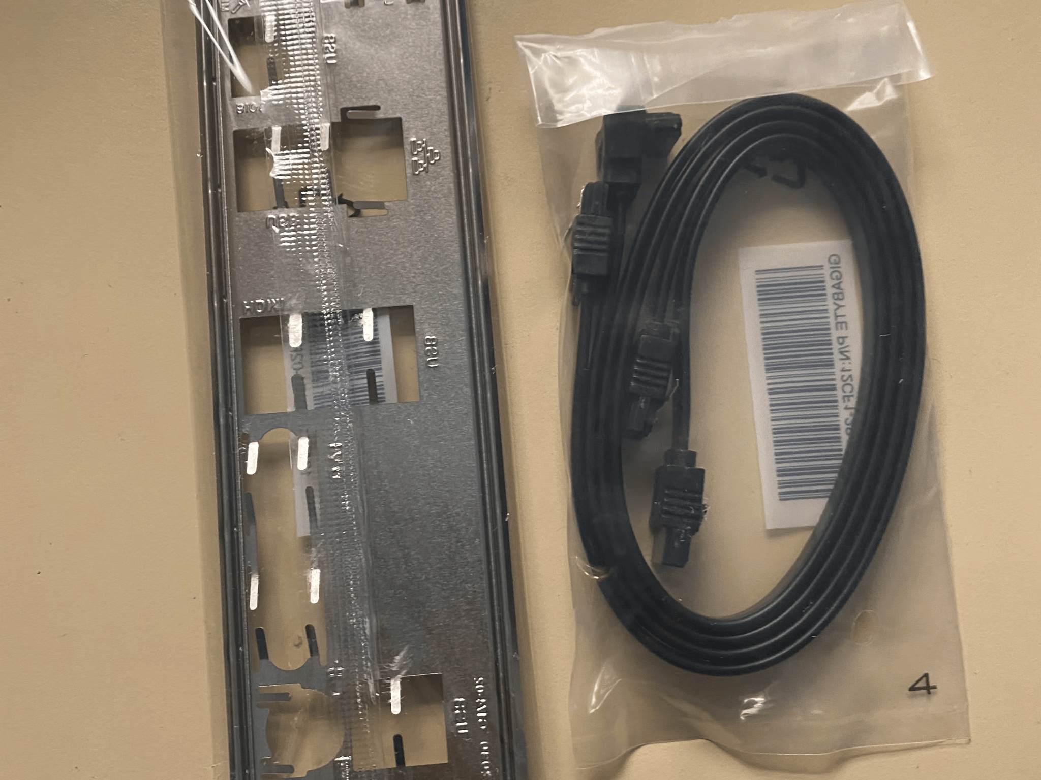 BNOB - Gigabyte B550M DS3H mATX AM4 Motherboard & Ryzen 5 3600x Combo