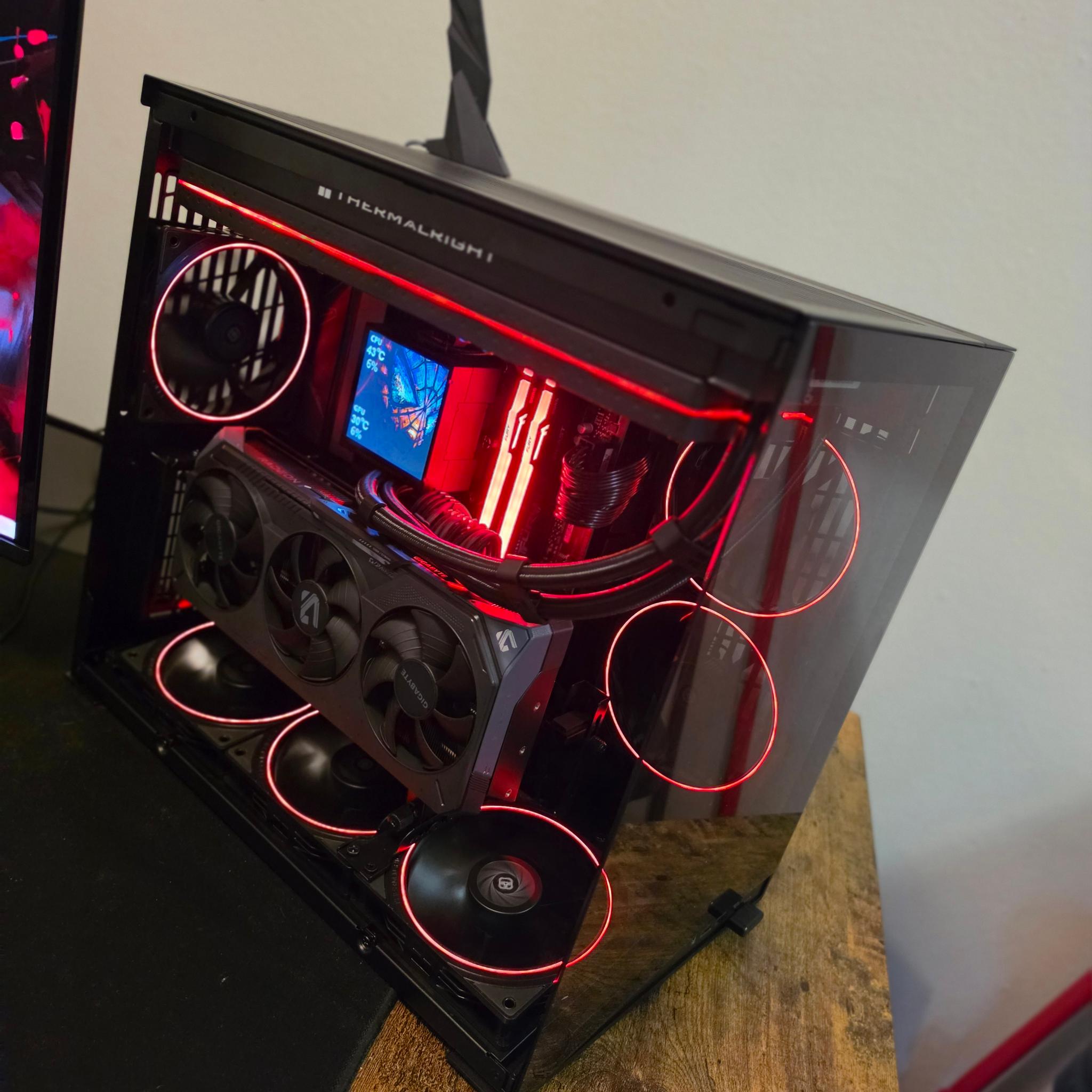 RX 9070 XT, Ryzen 7 9800X3D, 32gb 6800mhz cl34 Fury DDR5, 1tb NVMe SSD
