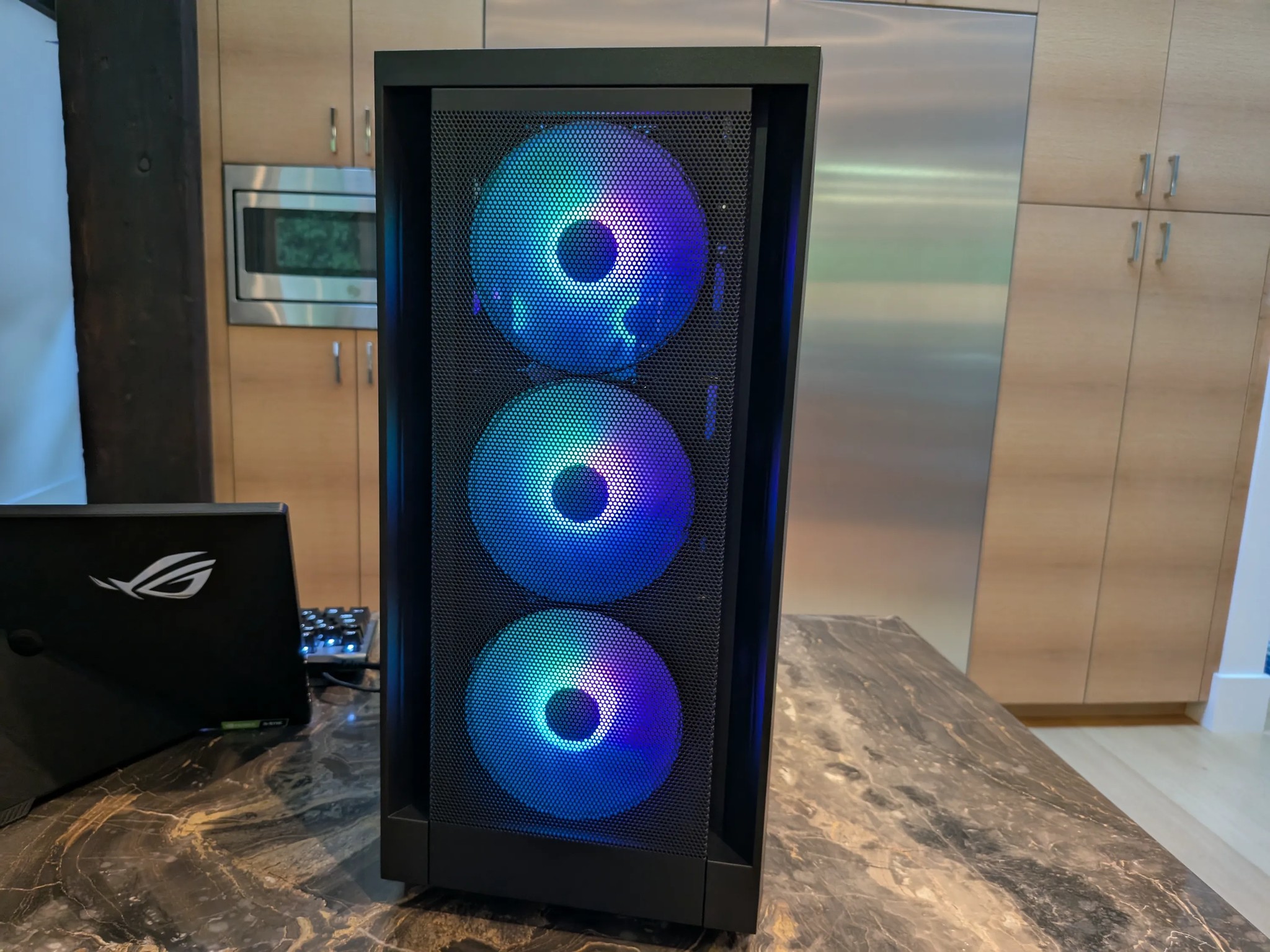 1440P Slayer | Ryzen 5 5600, RX 7700XT, 32 GB RAM, 2 TB SSD