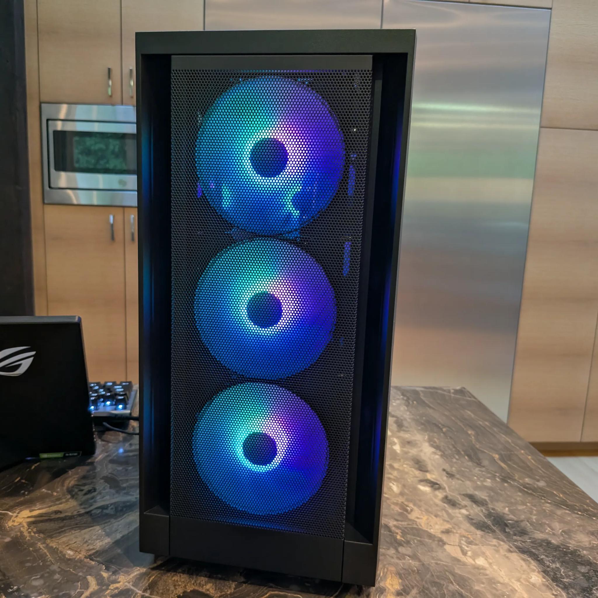 1440P Slayer | Ryzen 5 5600, RX 7700XT, 32 GB RAM, 2 TB SSD
