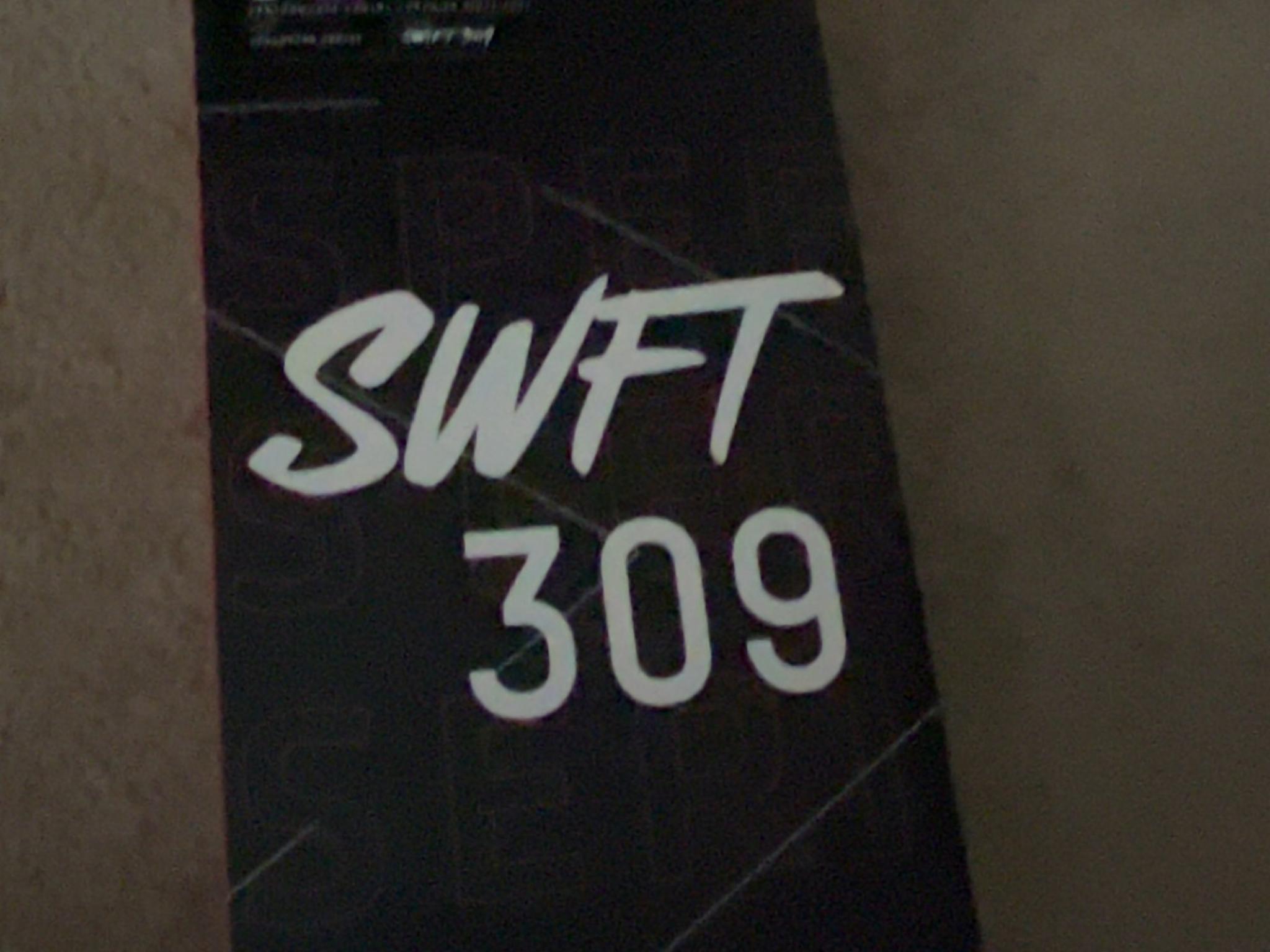 XFX SWFT 309 AMD Radeon RX 6700 (NON-XT) 10GB VRAM