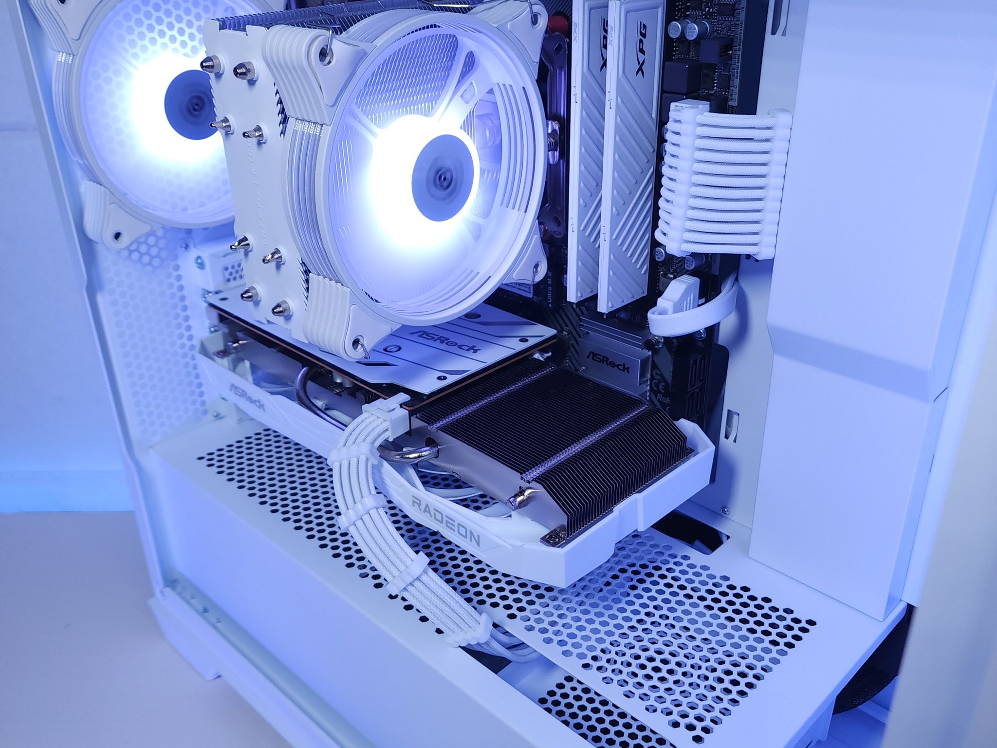 🤍🤍1080p Gaming | RX 6600 8GB | Ryzen 5 5500 | 32GB 3200MHz DDR4 | 1TB NVMe SSD Gen 3