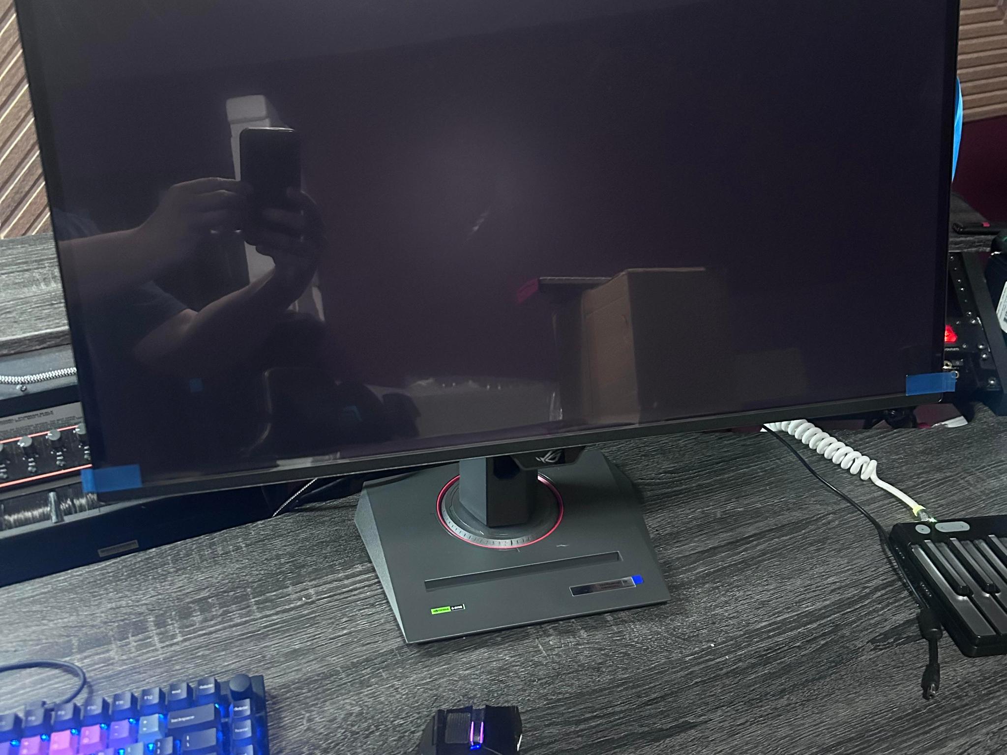 ASUS RoG 27" (360hz) OLED 2K (2560x1440p) Gaming Monitor (Screen Protector Film Still Attached!)
