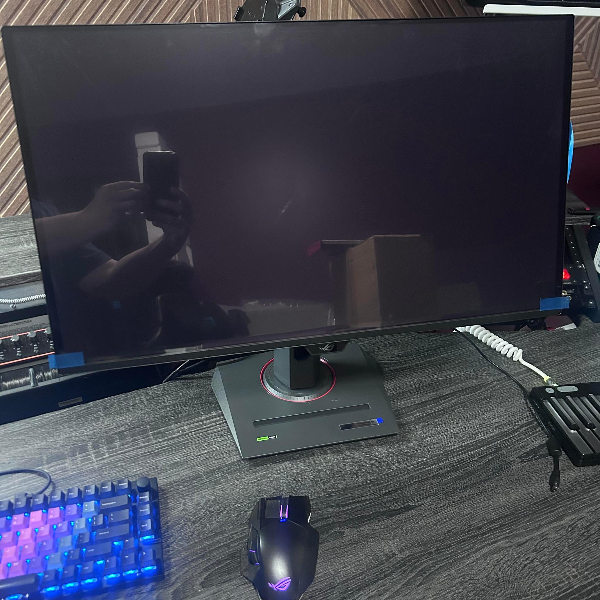 ASUS RoG 27" (360hz) OLED 2K (2560x1440p) Gaming Monitor (Screen Protector Film Still Attached!)