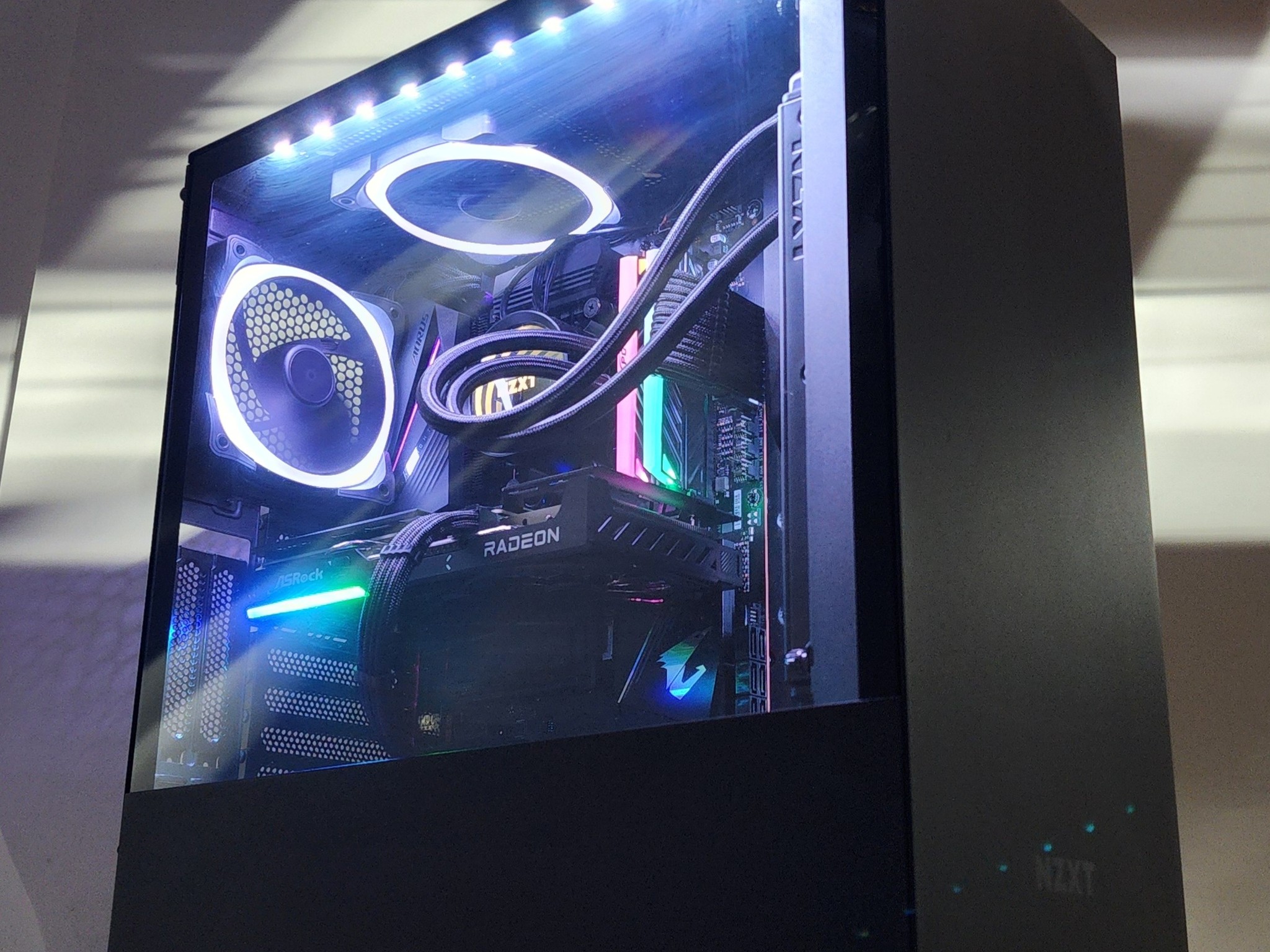 Gaming PC Ryzen 5 5600X 16GB RAM 500GB SSD RX 9060 8GB Windows 11 Computer