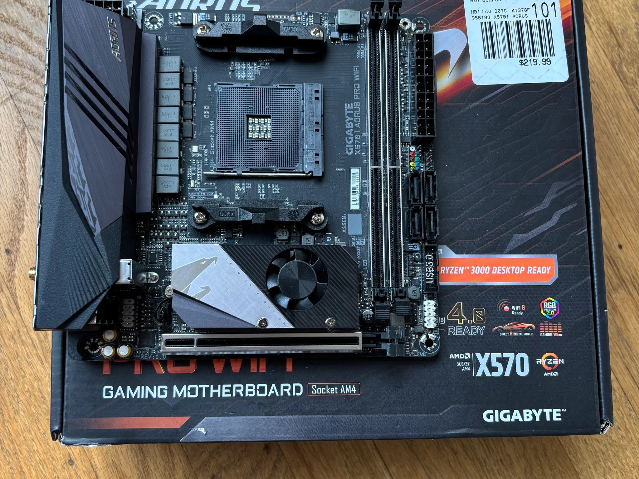 Aorus x570 WiFi ITX Mobo with 32GB DDR4 COMBO