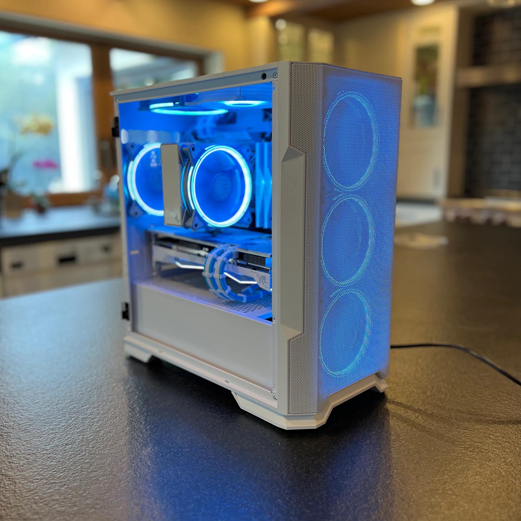 🤍💙 YESTON Sakura Build | i5-12400 | Radeon RX 6700XT 💙🤍