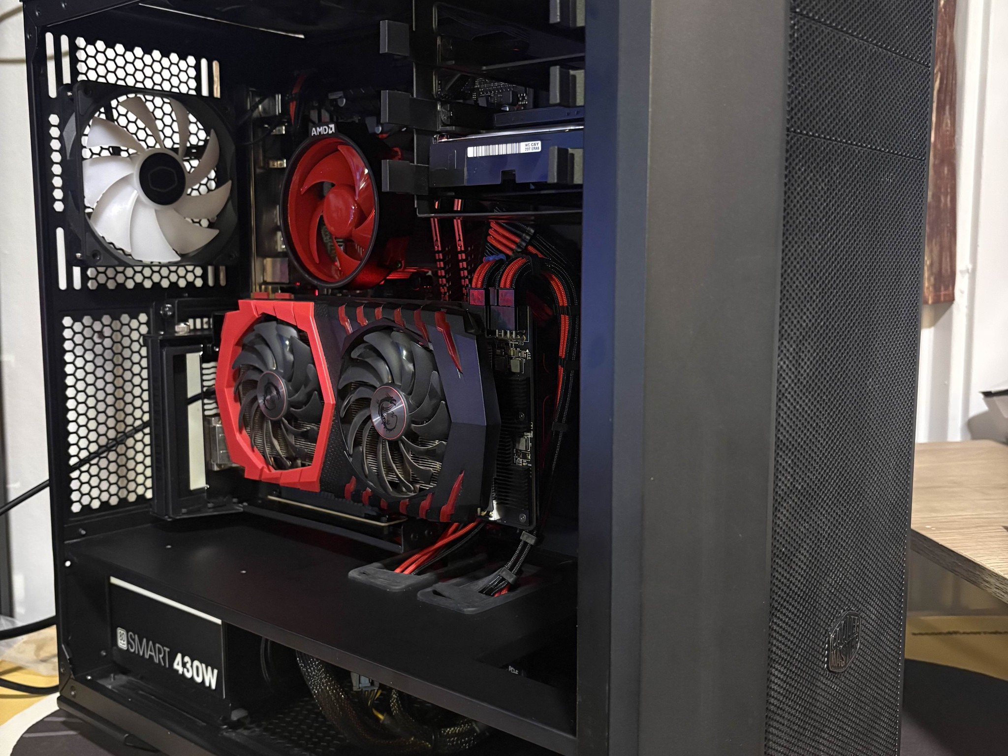 Black Cat Ember – Ryzen 5 | GTX 1070 8GB | 16GB RAM | RGB Gaming PC