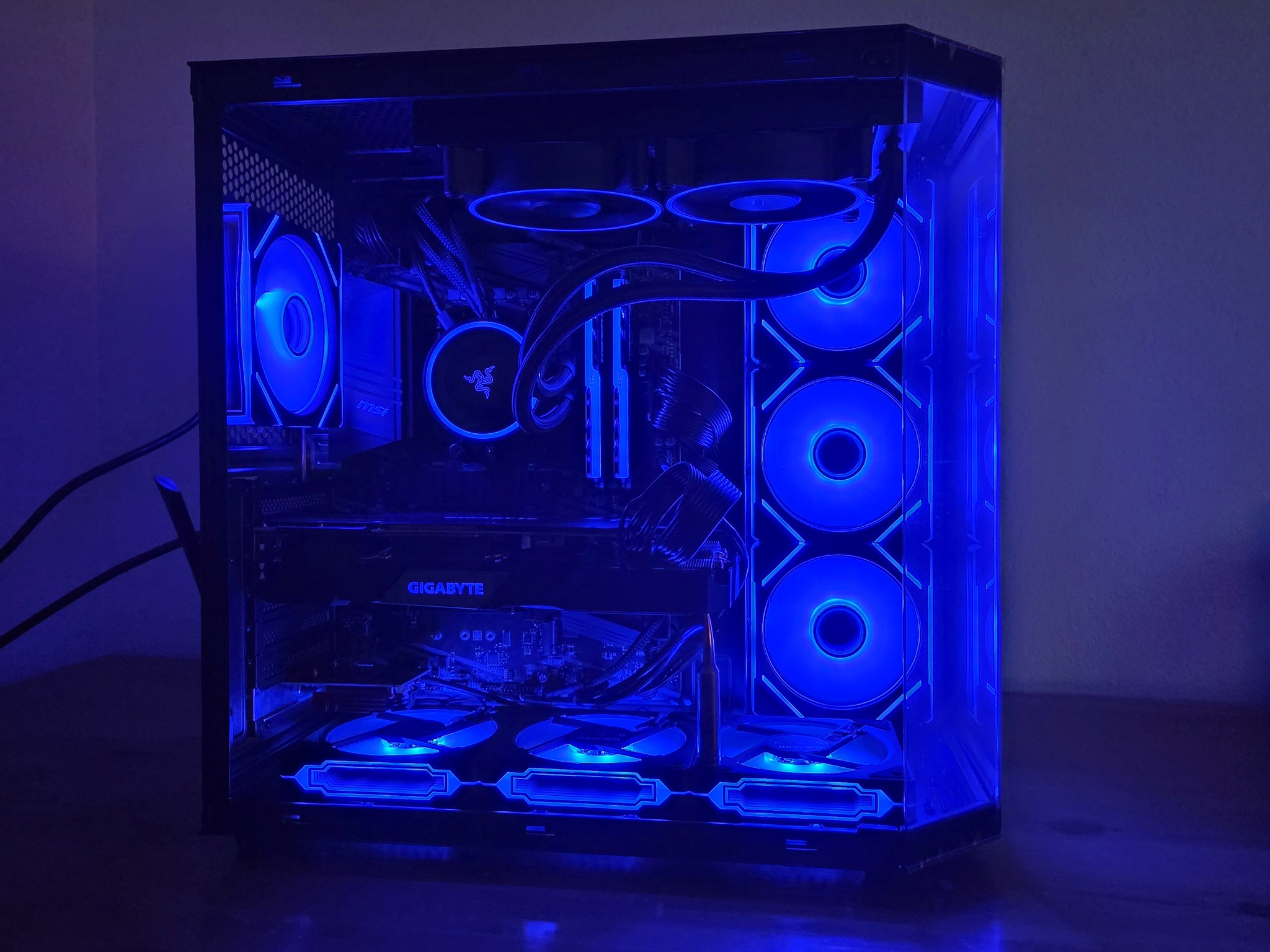 Ryzen 5600X, RTX 2070 Super, 16GB DDR4 3200, 1TB NVME