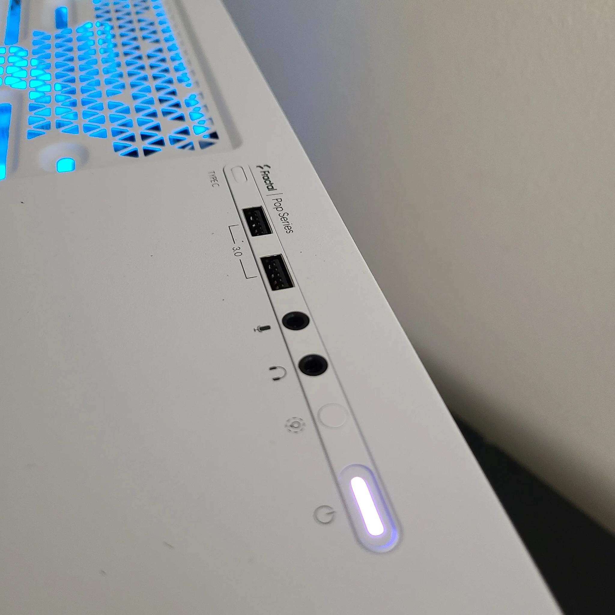 RX 6650 XT | Intel i5 11600K | 1TB Gen4 NVME | 32GB 3200MHz RAM