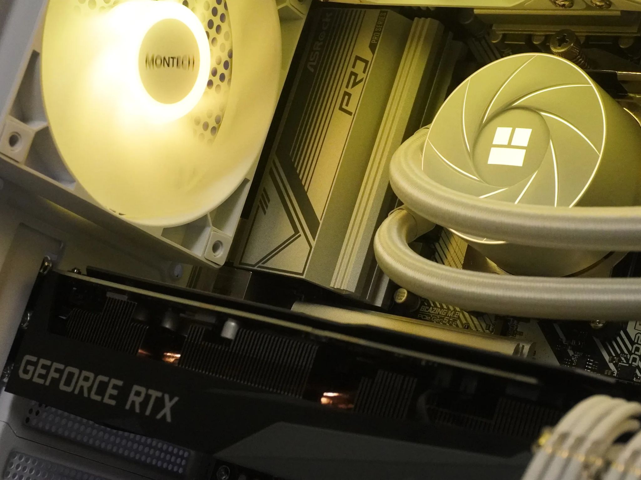 🤍AESTHETIC🤍 UPGRADE-PATH 1440p/1080p MACHINE 💚RTX 3070 🧡 Ryzen 5 7500F | 1TB NVME | 3...