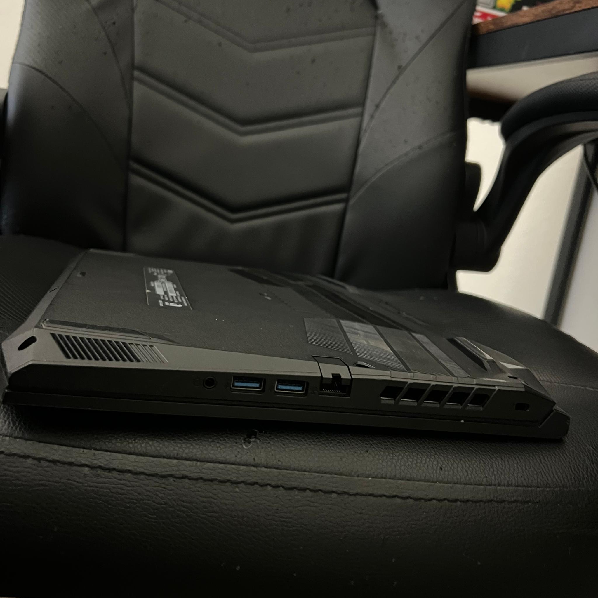 Acer nitro 5 (RTX 3050 TI6