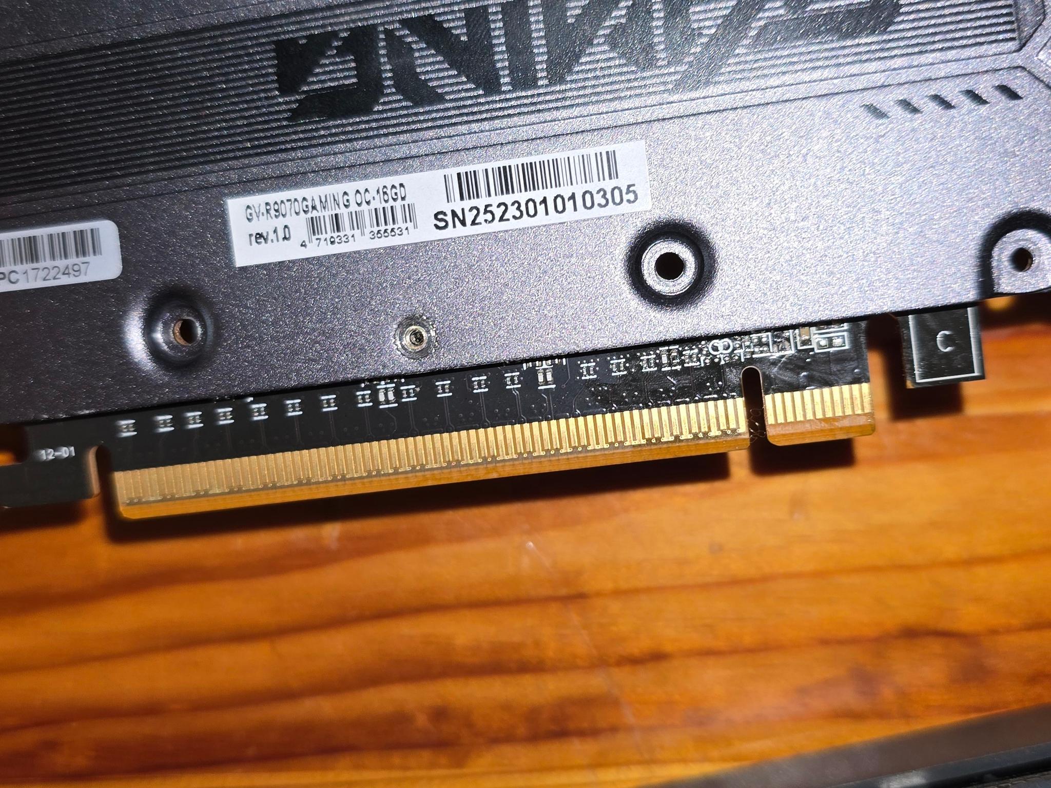 GIGABYTE GV-R9070GAMING OC-16GD - Image 3