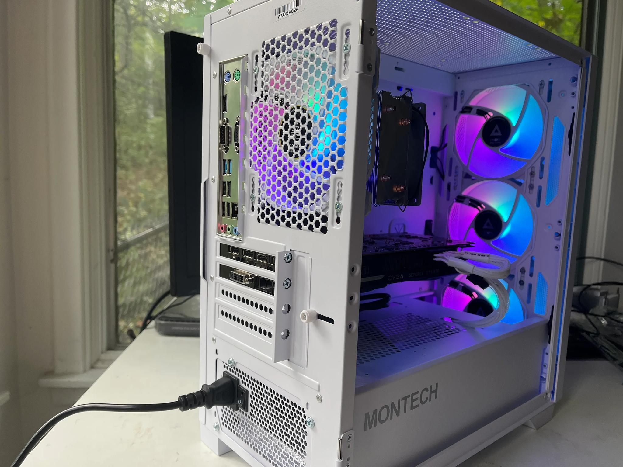 Budget White Gaming PC | Intel I5 | GTX 970 | 1tb SSD | Windows 10 Activated