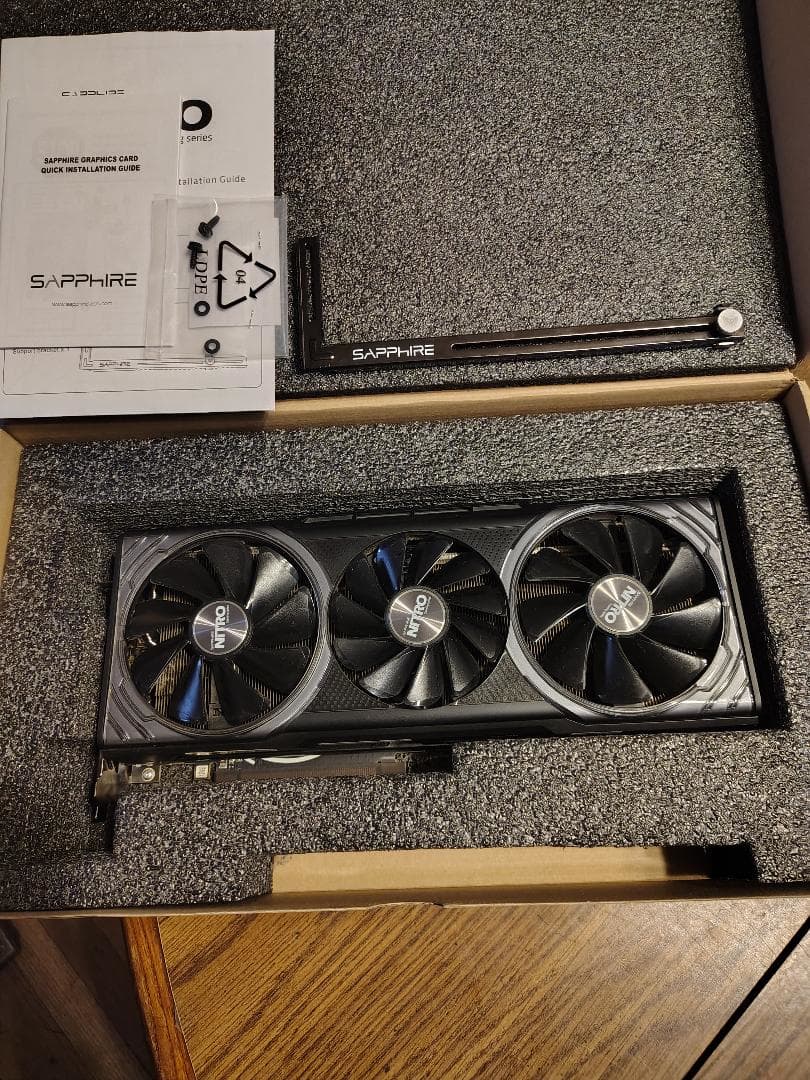 sapphire nitro plus vega 64