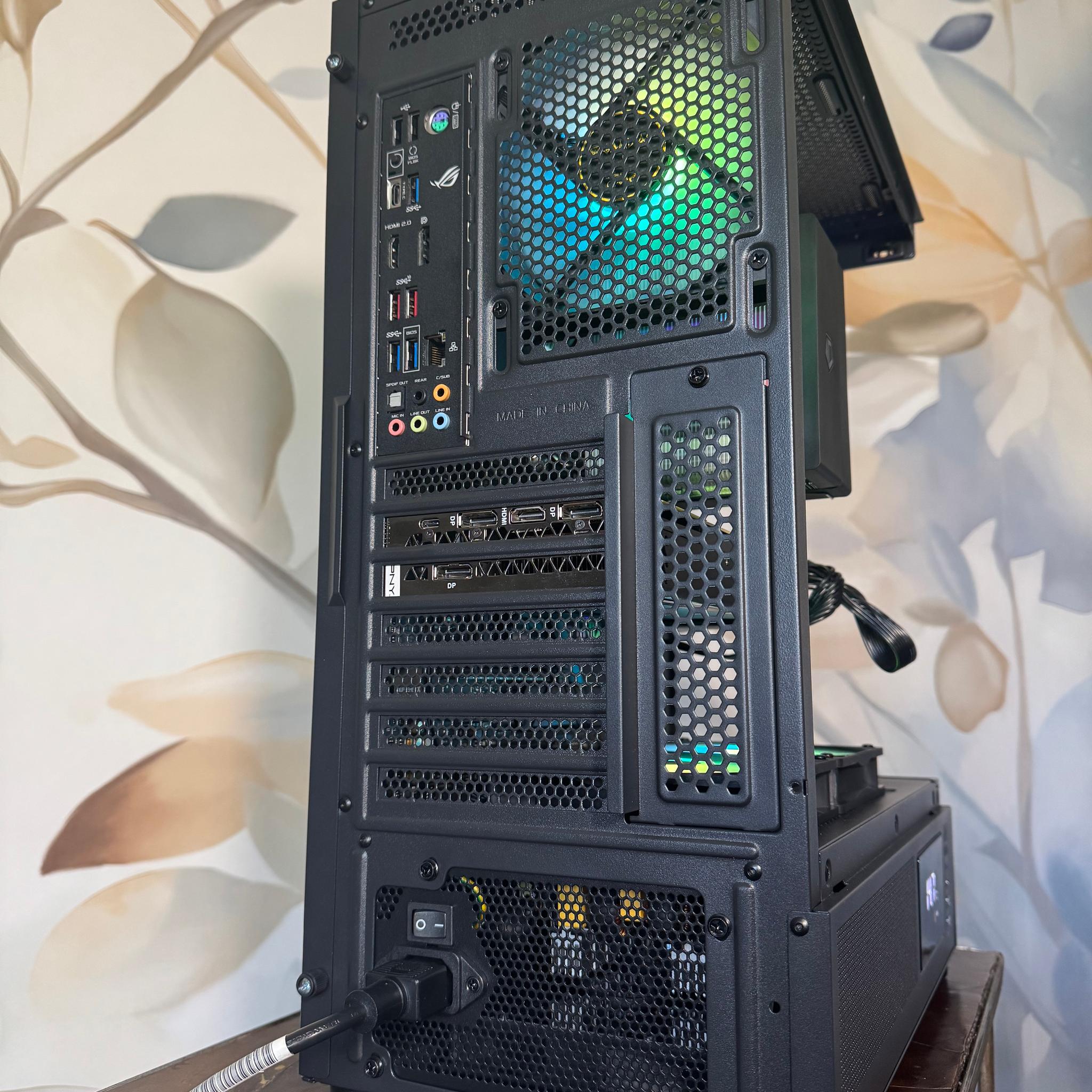 1440p Ultra Gaming Rig - RTX 2080 Ti (11GB) / Ryzen 5600X / 32GB RAM / 2TB SSD