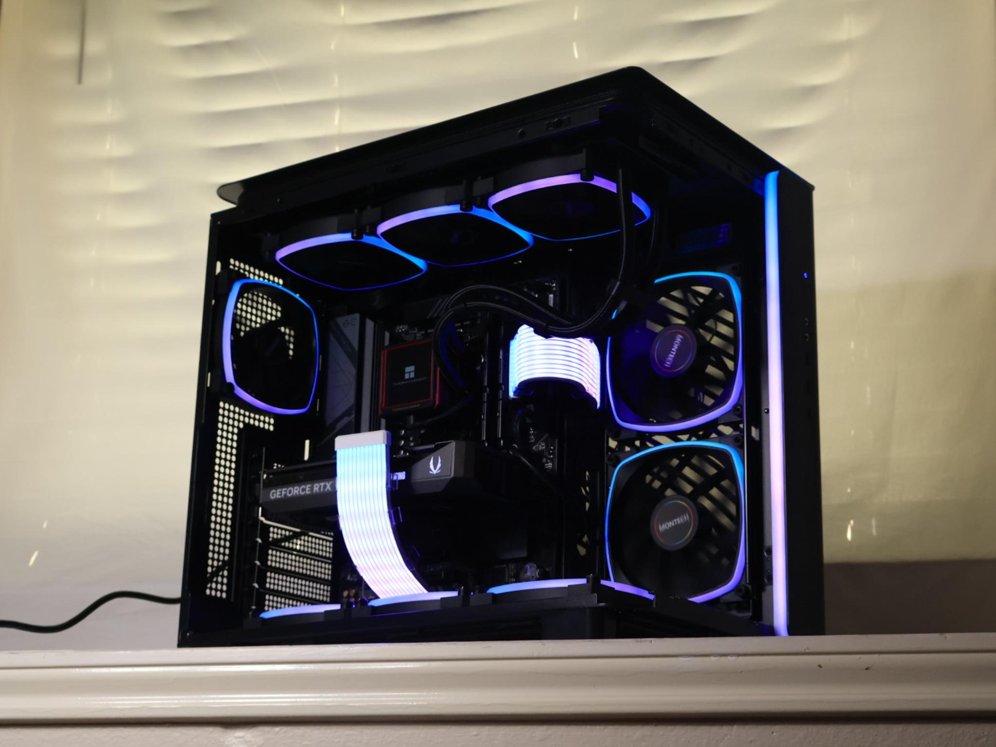 🟣🔵Zephyr | RTX 5070 Ryzen 7 9700x 2tb NVMe🔵🟣